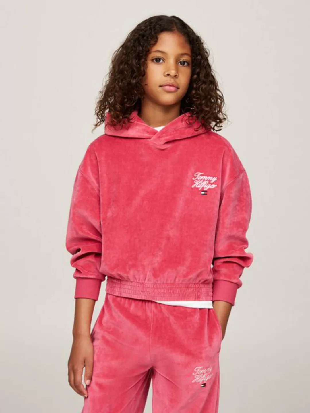 Tommy Hilfiger Hoodie TH SCRIPT VELOUR HOODIE mit Logostickereien günstig online kaufen