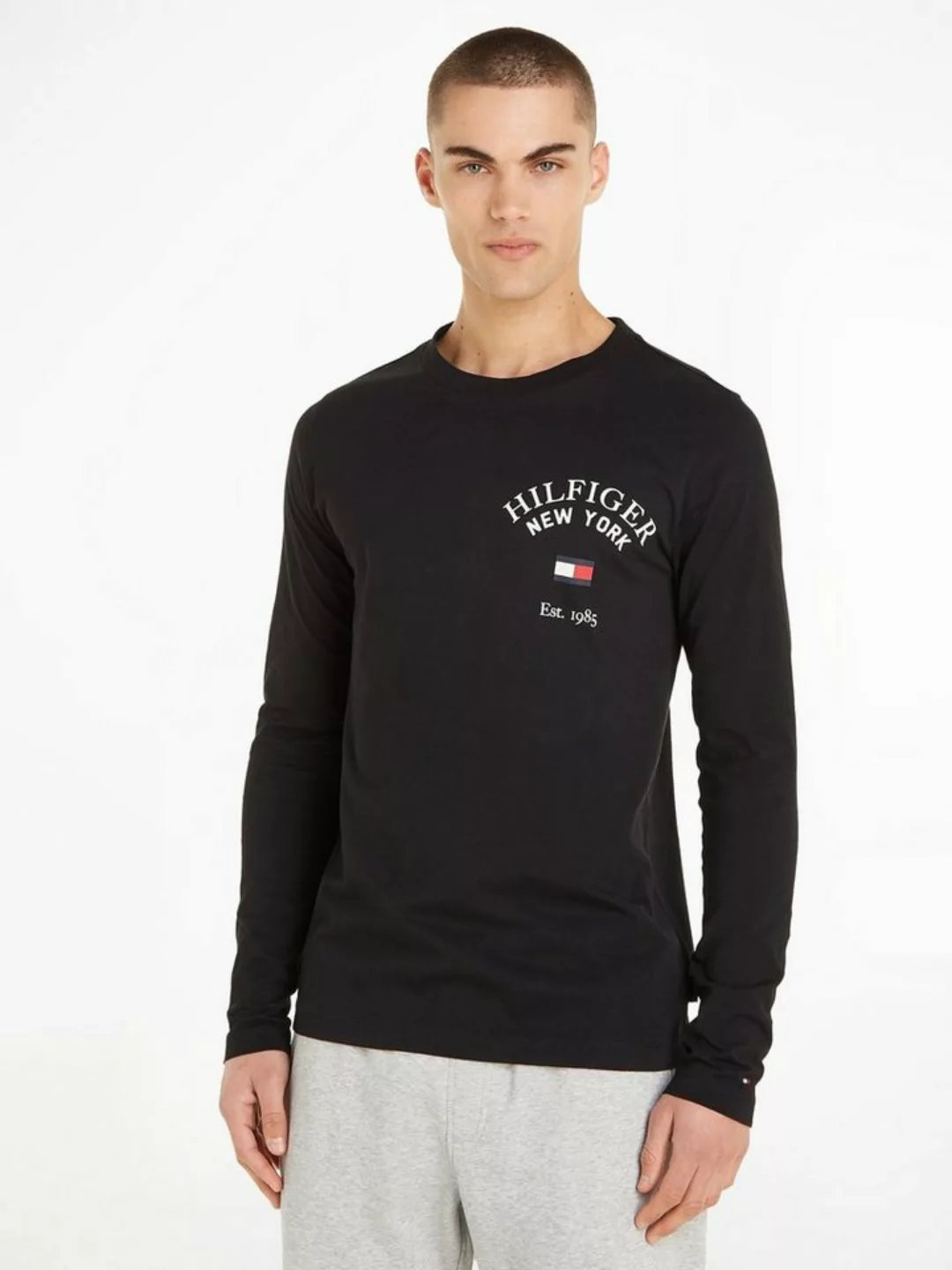 Tommy Hilfiger Langarmshirt ARCH VARSITY LS TEE mit Tommy Hilfiger Print au günstig online kaufen