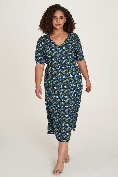Kleid Aus Eco Vero Viskose Mit Farbenfrohen Mustern (S22e26) günstig online kaufen
