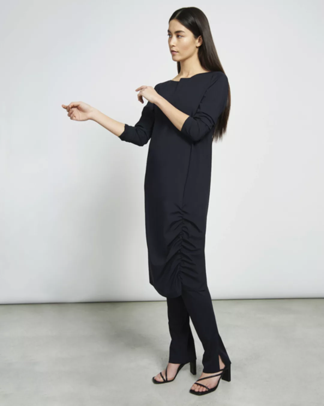 Midi Kleid Tribeca In Schwarz günstig online kaufen
