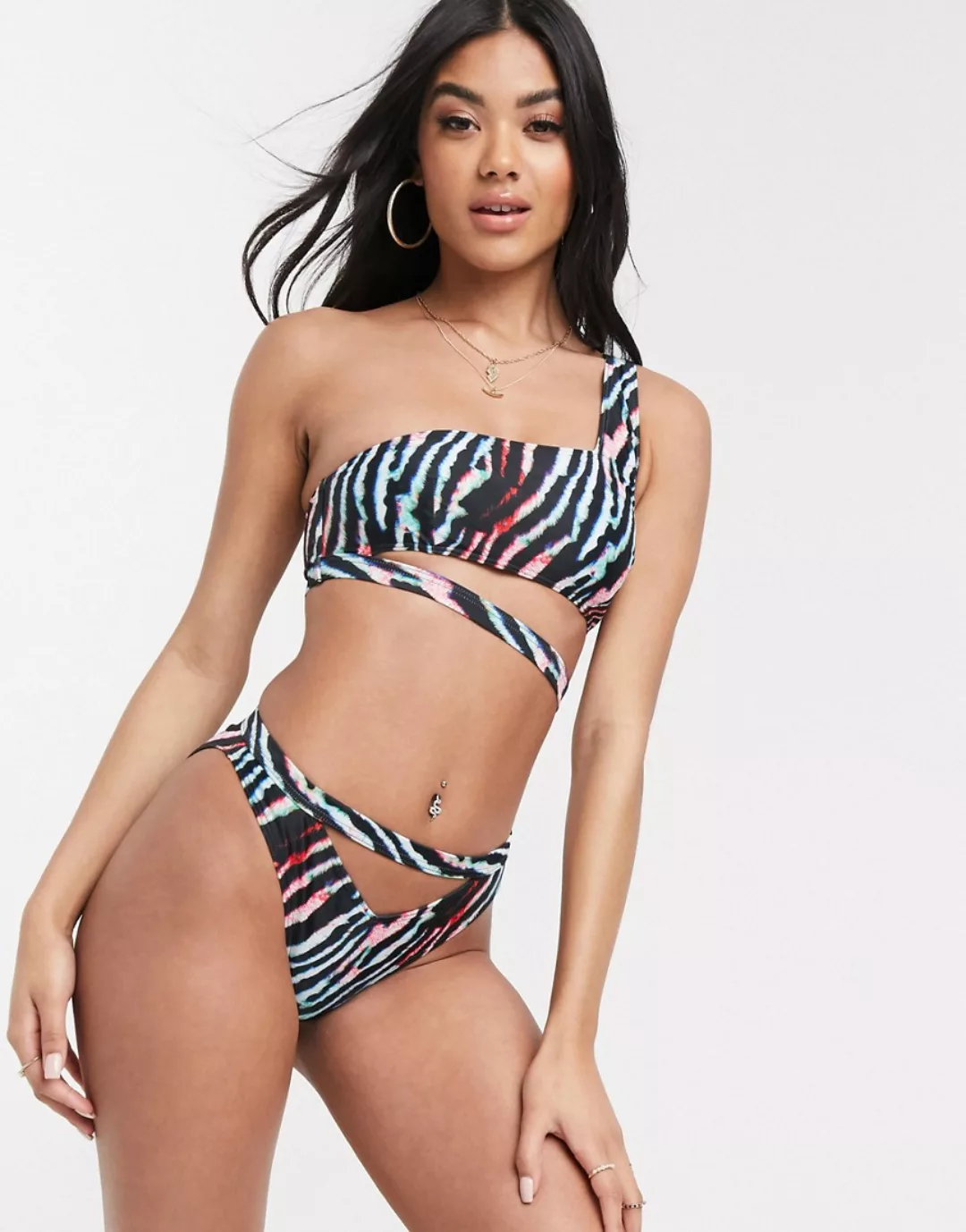 Luxe Palm – Bikinihose mit hohem Beinausschnitt und Cutout-Mehrfarbig günstig online kaufen
