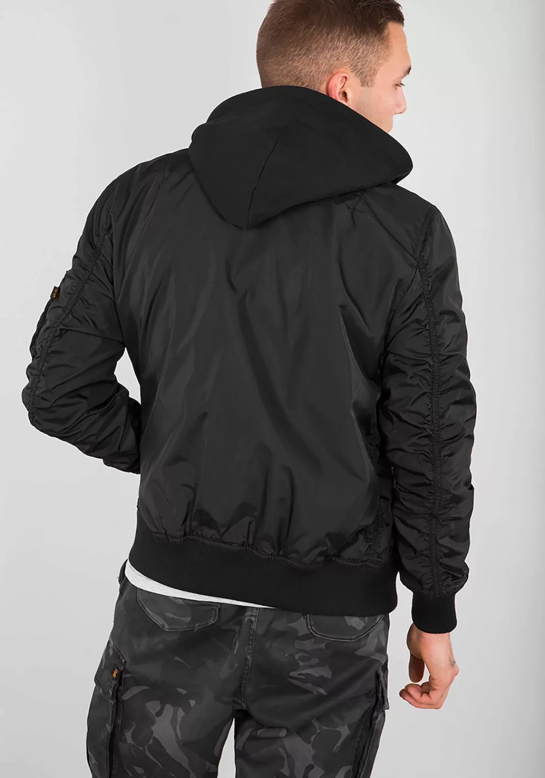 Alpha Industries Bomberjacke "Alpha Industries Men - Bomber Jackets MA-1 TT günstig online kaufen