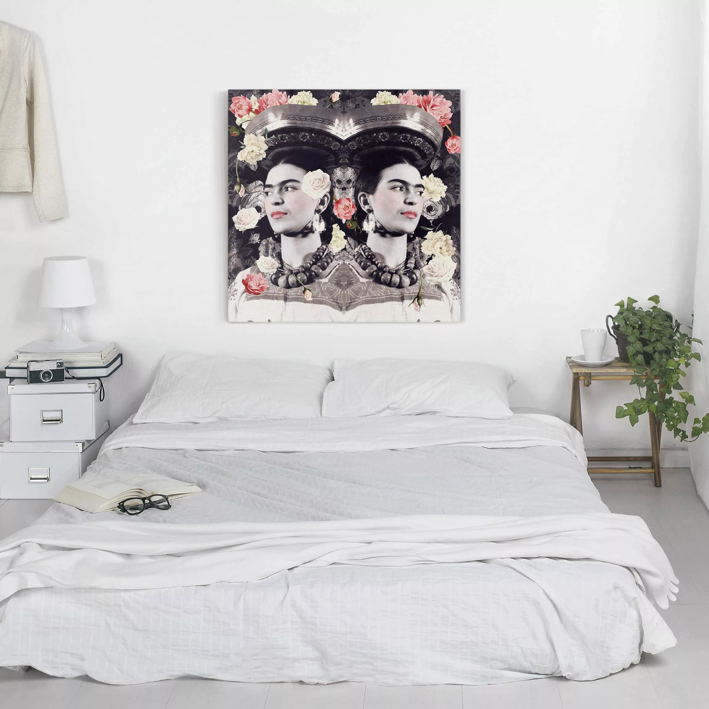 Leinwandbild Kunstdruck - Quadrat Frida Kahlo - Blumenflut günstig online kaufen