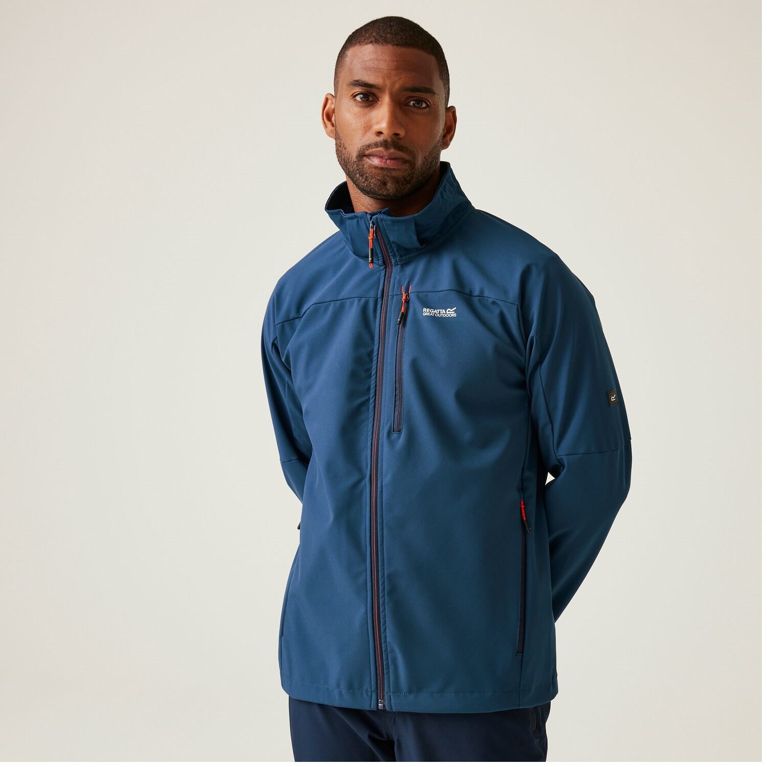 Regatta Softshelljacke Arana mit abnehmbarer Kapuze günstig online kaufen