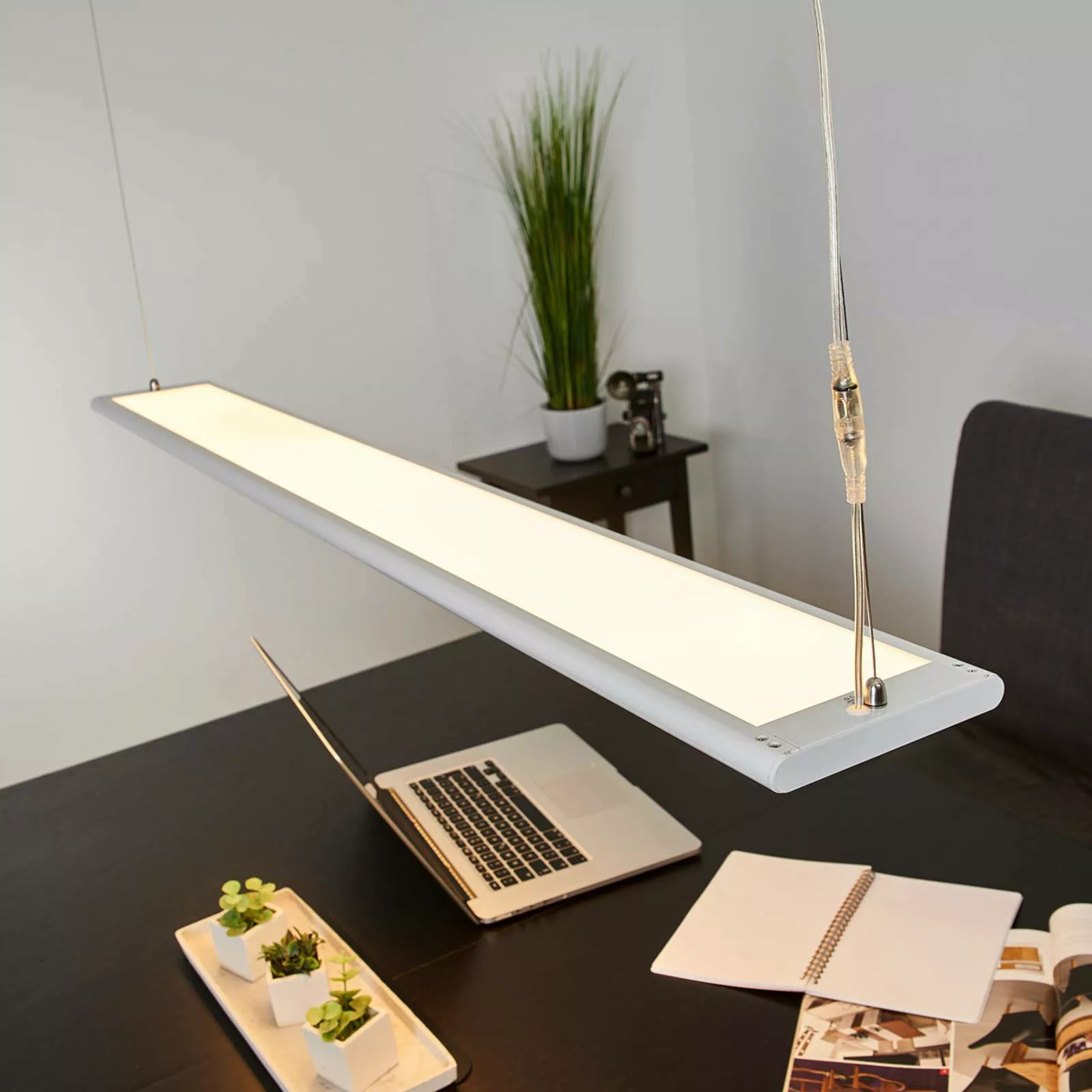 Dimmbare LED-Büro-Hängeleuchte Samu, 40,5 W günstig online kaufen