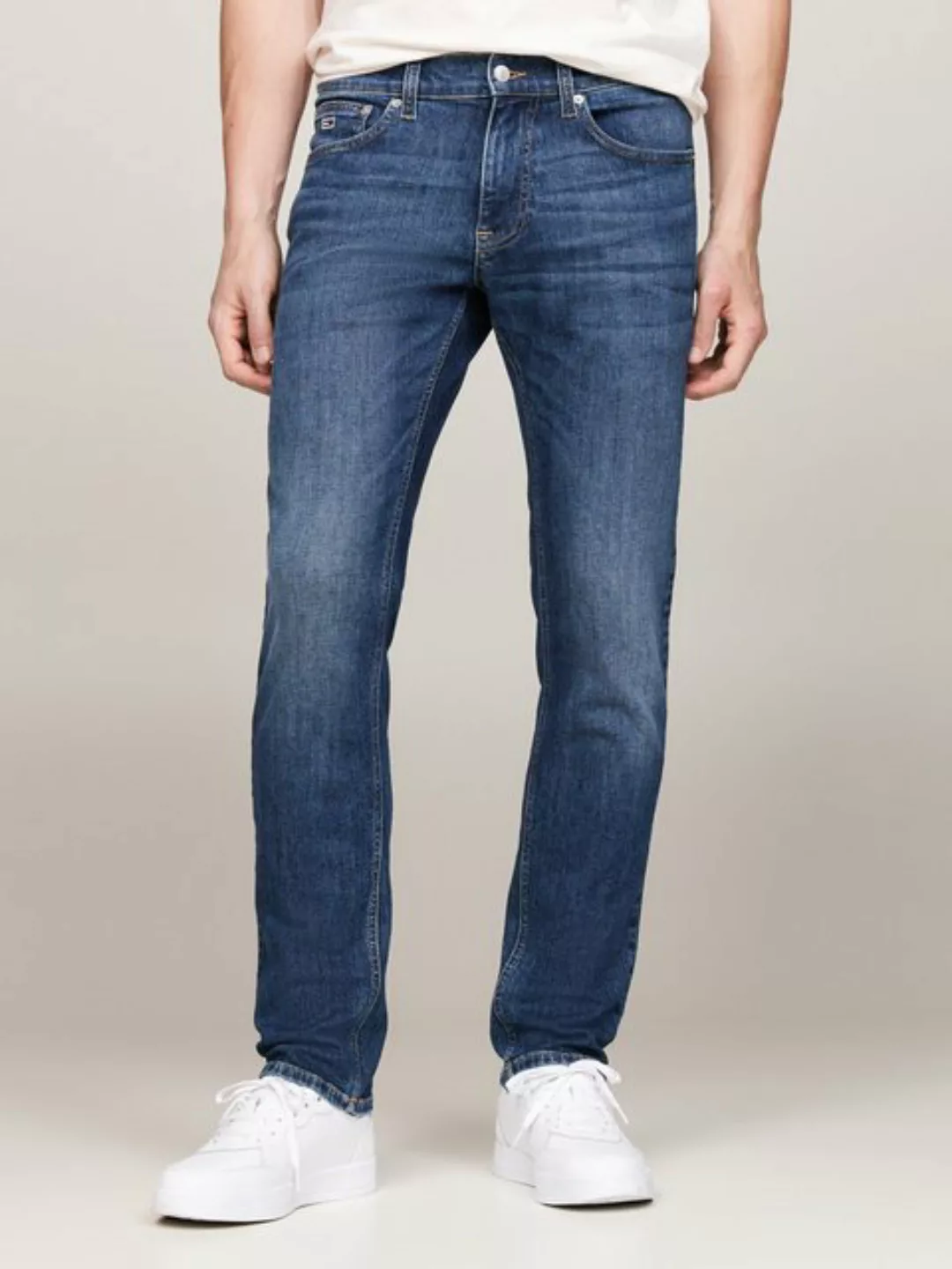 Tommy Jeans Slim-fit-Jeans SCANTON SLIM mit Logoprägung günstig online kaufen