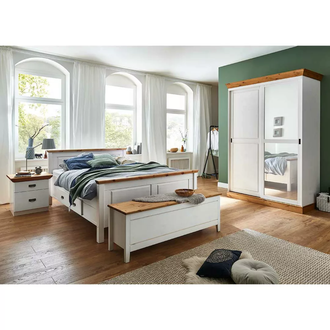 Schlafzimmerset in Weiß Kiefer teilmassiv Landhausstil (fünfteilig) günstig online kaufen