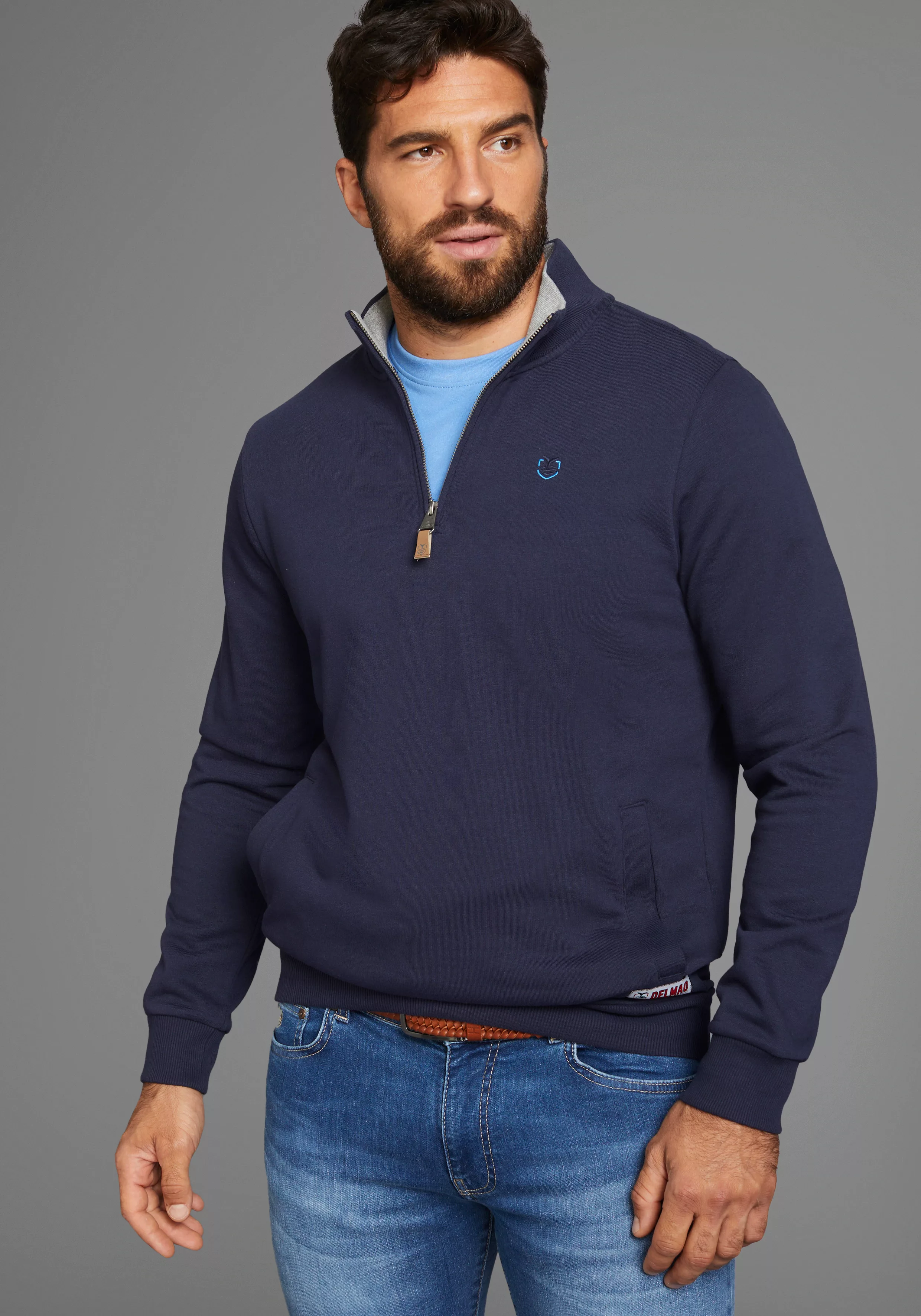 DELMAO Sweatshirt, mit Henley Kragen und Seitentaschen - NEUE KOLLEKTION günstig online kaufen