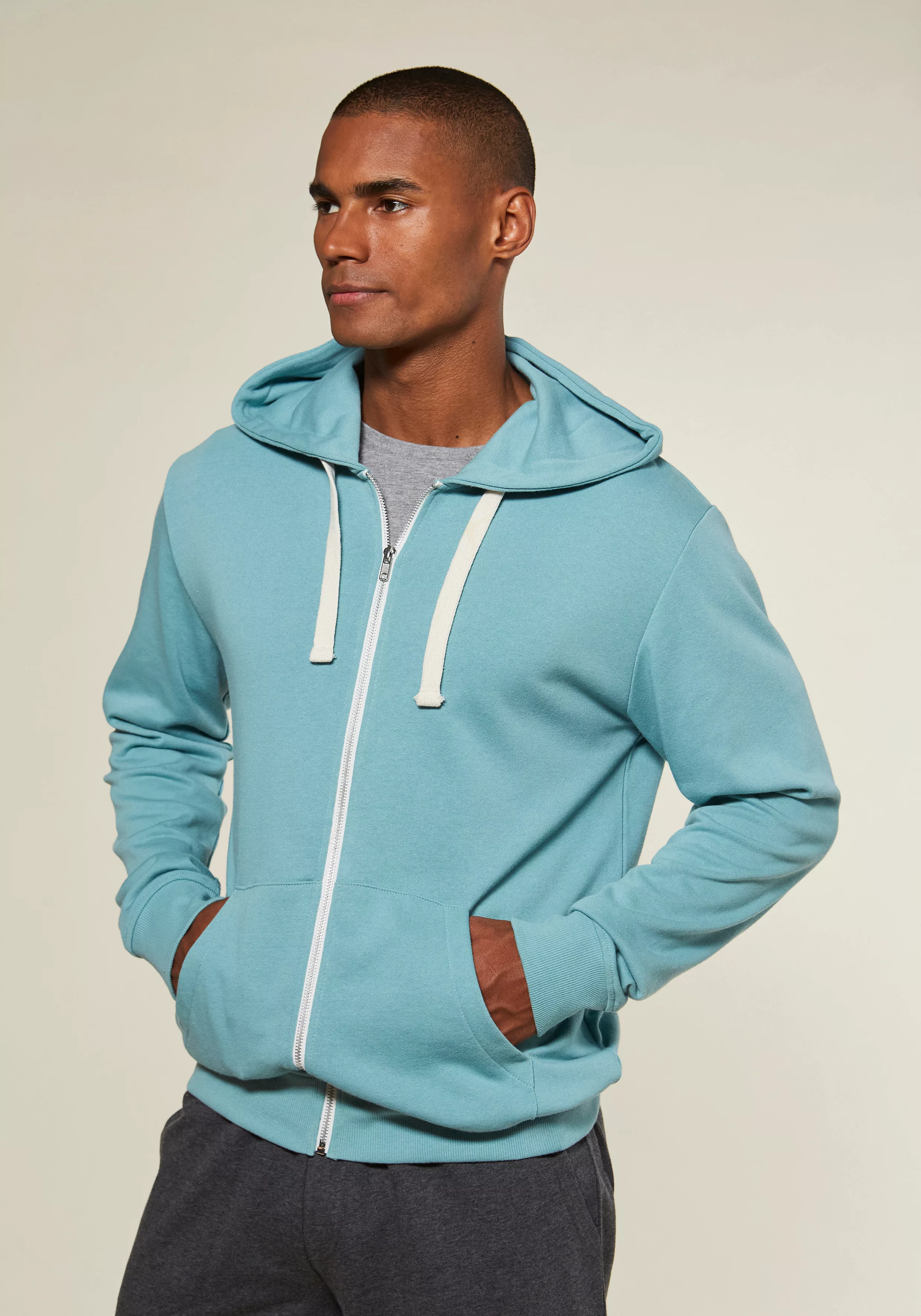 KangaROOS Kapuzensweatjacke, mit Kapuze, kontrast Zipper und kontrast Bände günstig online kaufen