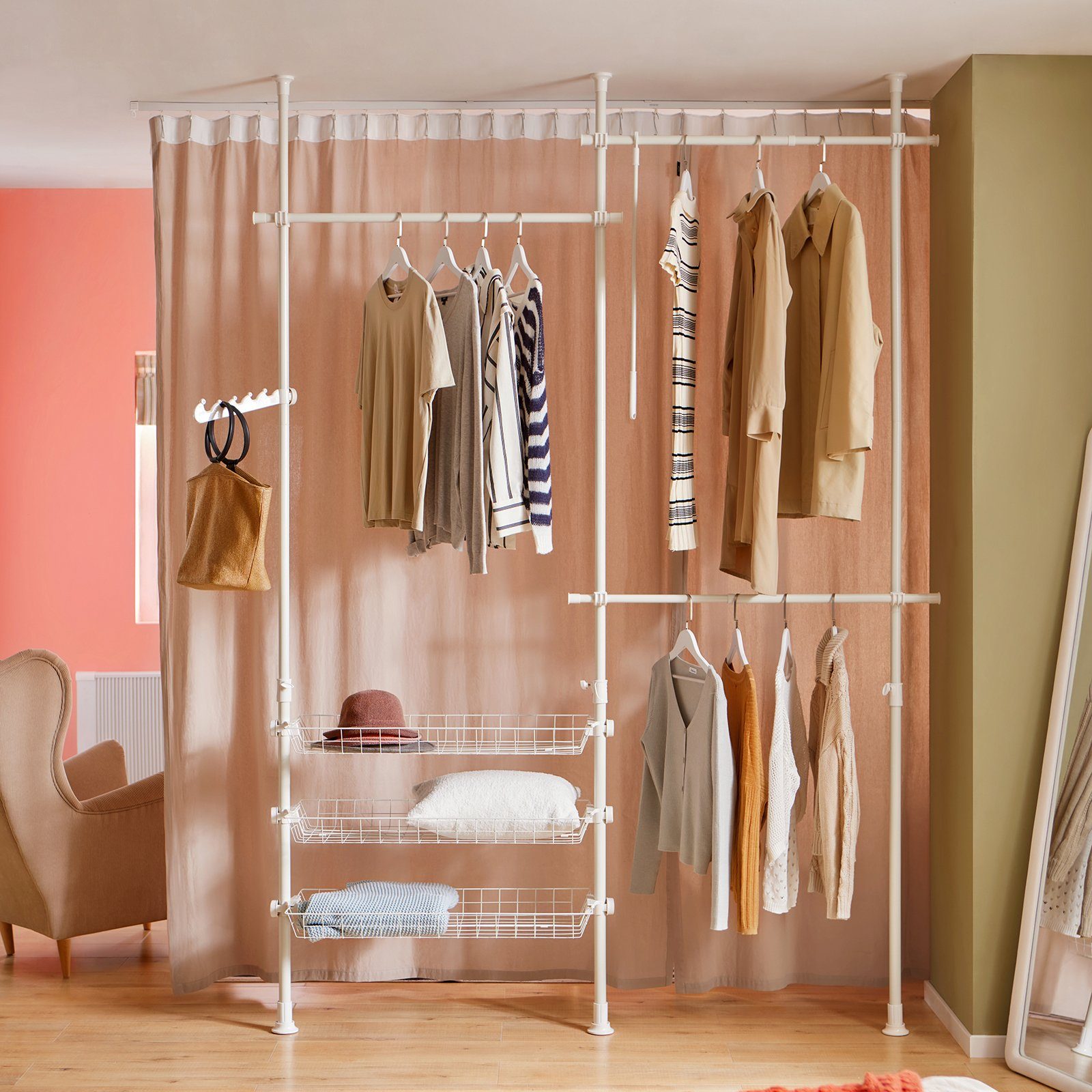 SoBuy Regalsystem mit 3 Kleiderstangen und 3 Körben Stahl Weiß FRG34-W günstig online kaufen
