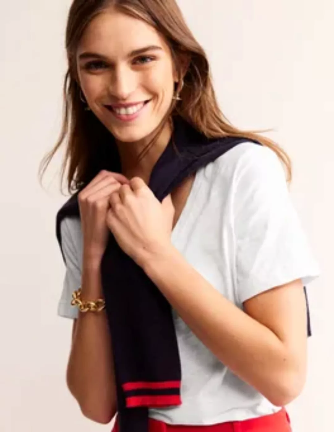 Flammgarn-T-Shirt mit V-Ausschnitt und normaler Passform Damen Boden, Weiß günstig online kaufen