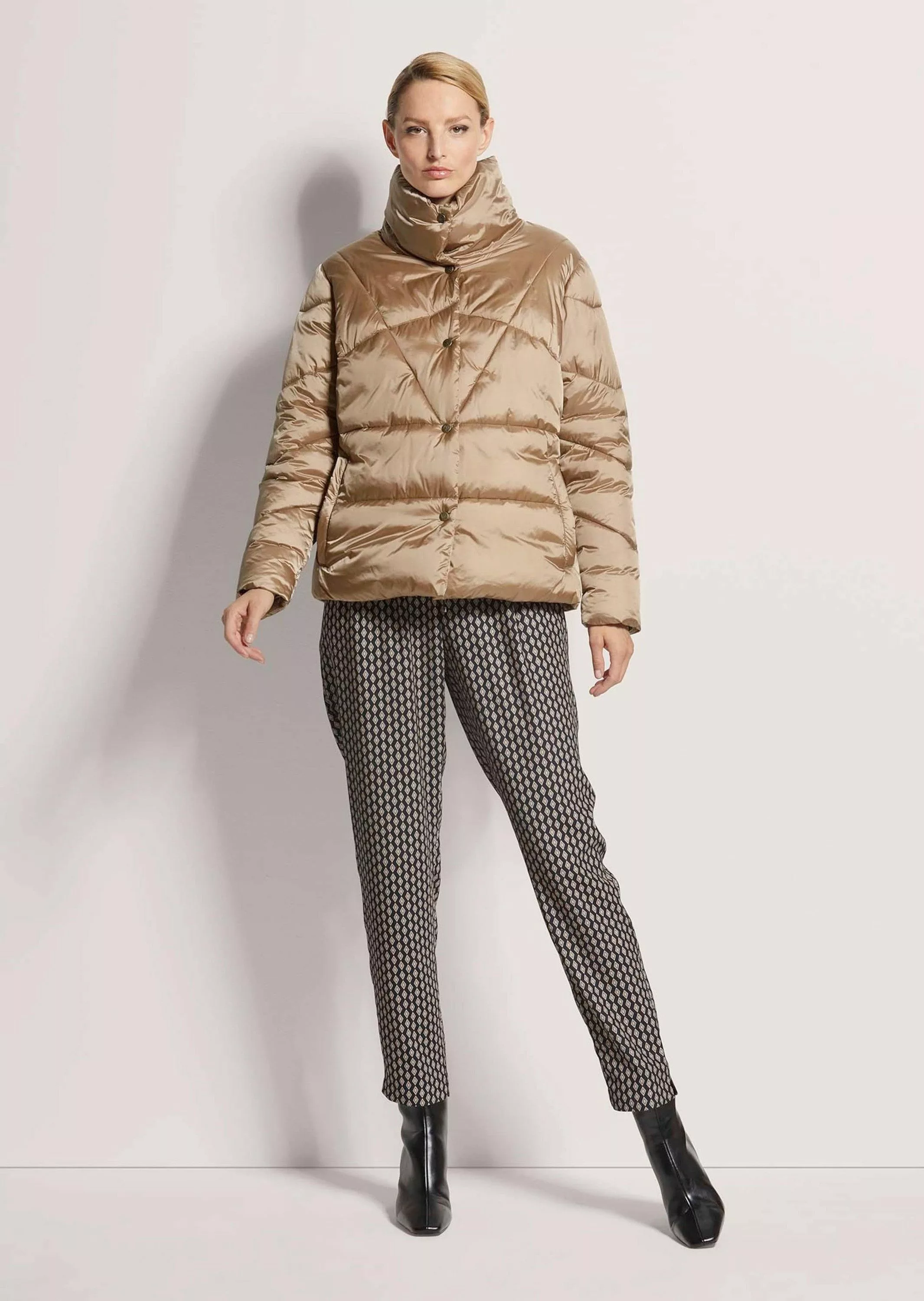 MADELEINE Steppjacke Wattierte Steppjacke mit Stehkragen günstig online kaufen