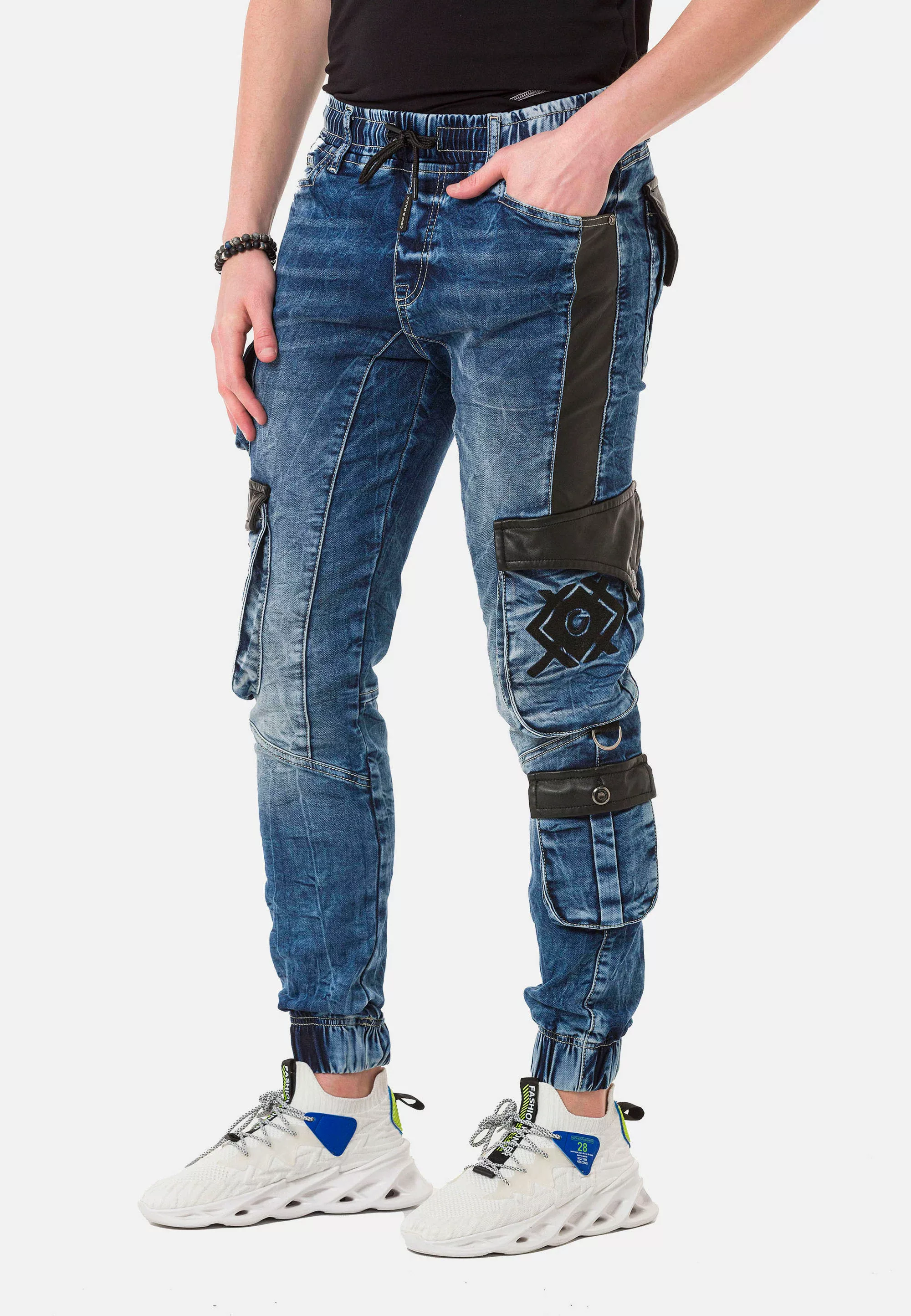 Cipo & Baxx Straight-Jeans, im Designer-Look günstig online kaufen