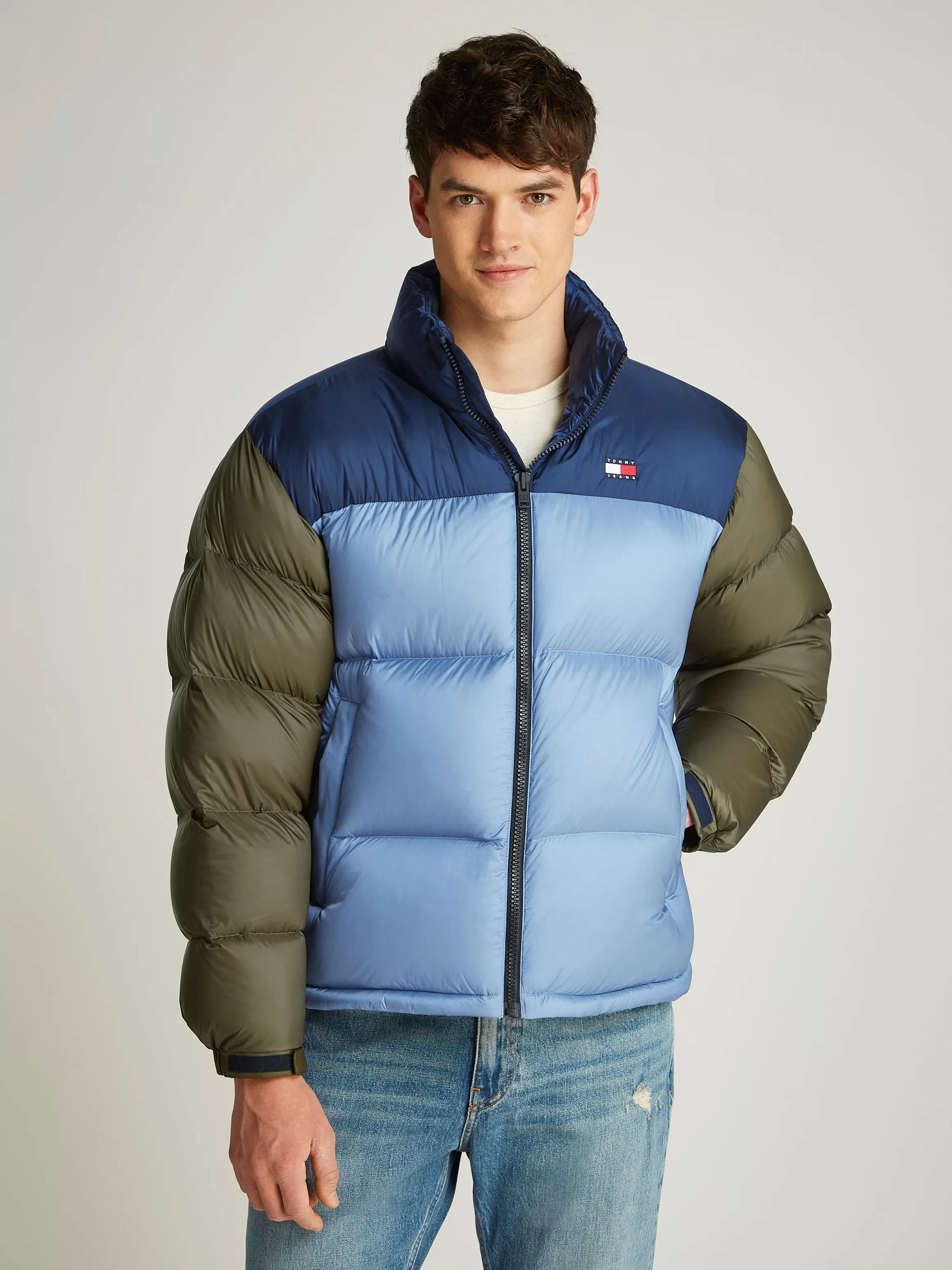 Tommy Jeans Steppjacke "TJM ALASKA PCKBLE HD PUFFER EXT", mit Logostickerei günstig online kaufen