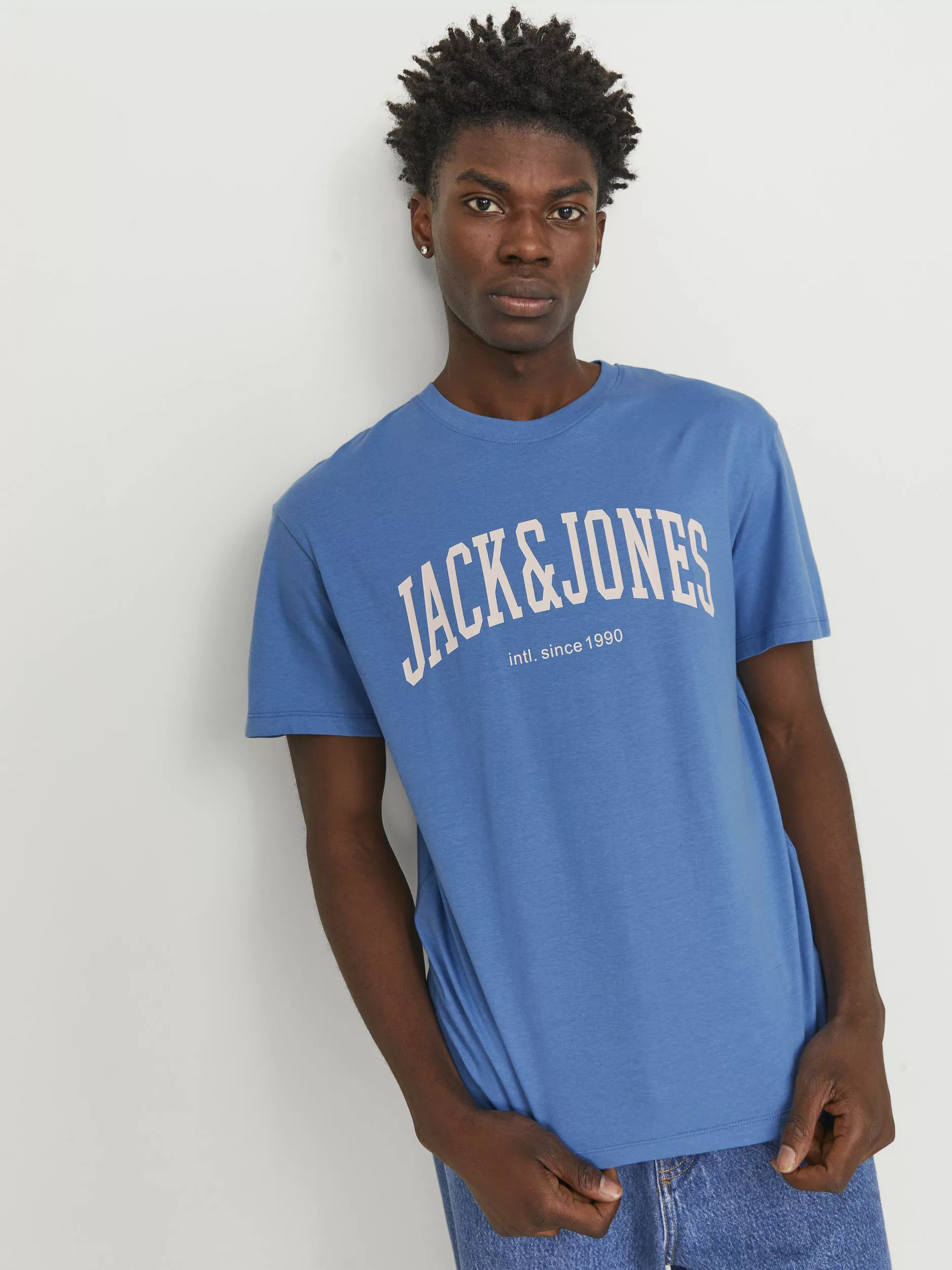 Jack & Jones Rundhalsshirt "JJEJOSH TEE SS CREW NECK NOOS" günstig online kaufen