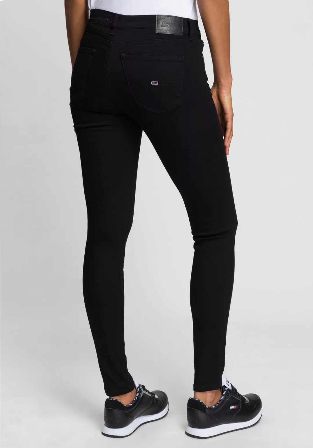 Tommy Jeans Skinny-fit-Jeans "Nora Mid Rise Skinny Fit", mit Tommy Jeans Lo günstig online kaufen