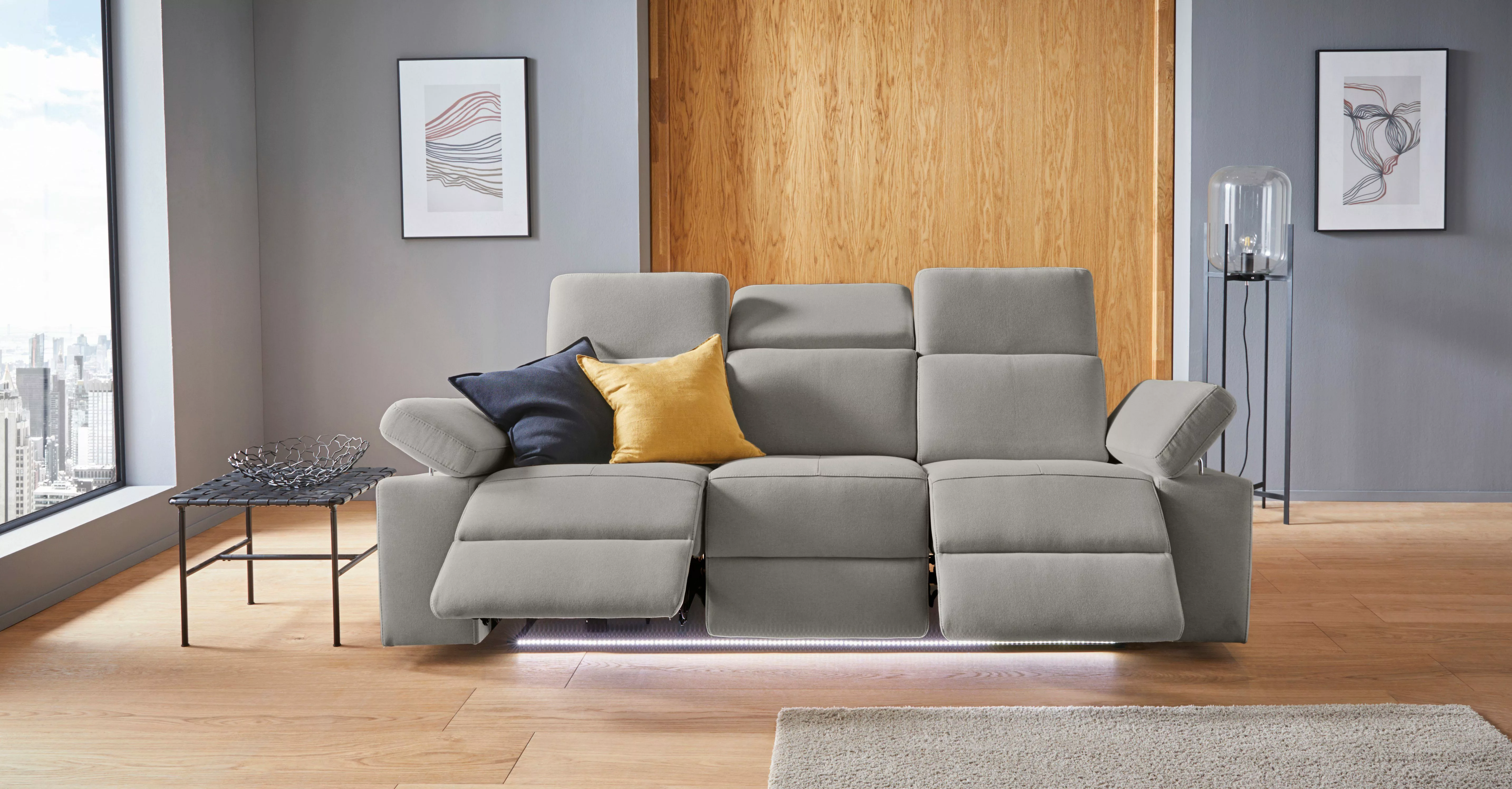 Places of Style 3-Sitzer "Kilado", mit 2x Relaxfunktion, verstellbarer Arml günstig online kaufen