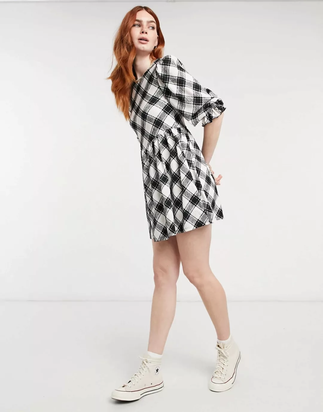 Miss Selfridge – Minikleid in Schwarz und Weiß kariert-Mehrfarbig günstig online kaufen