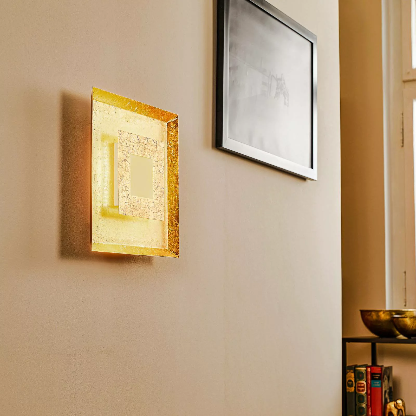 Luce Design LED-Wandleuchte Window Gold 32 cm x 32 cm günstig online kaufen