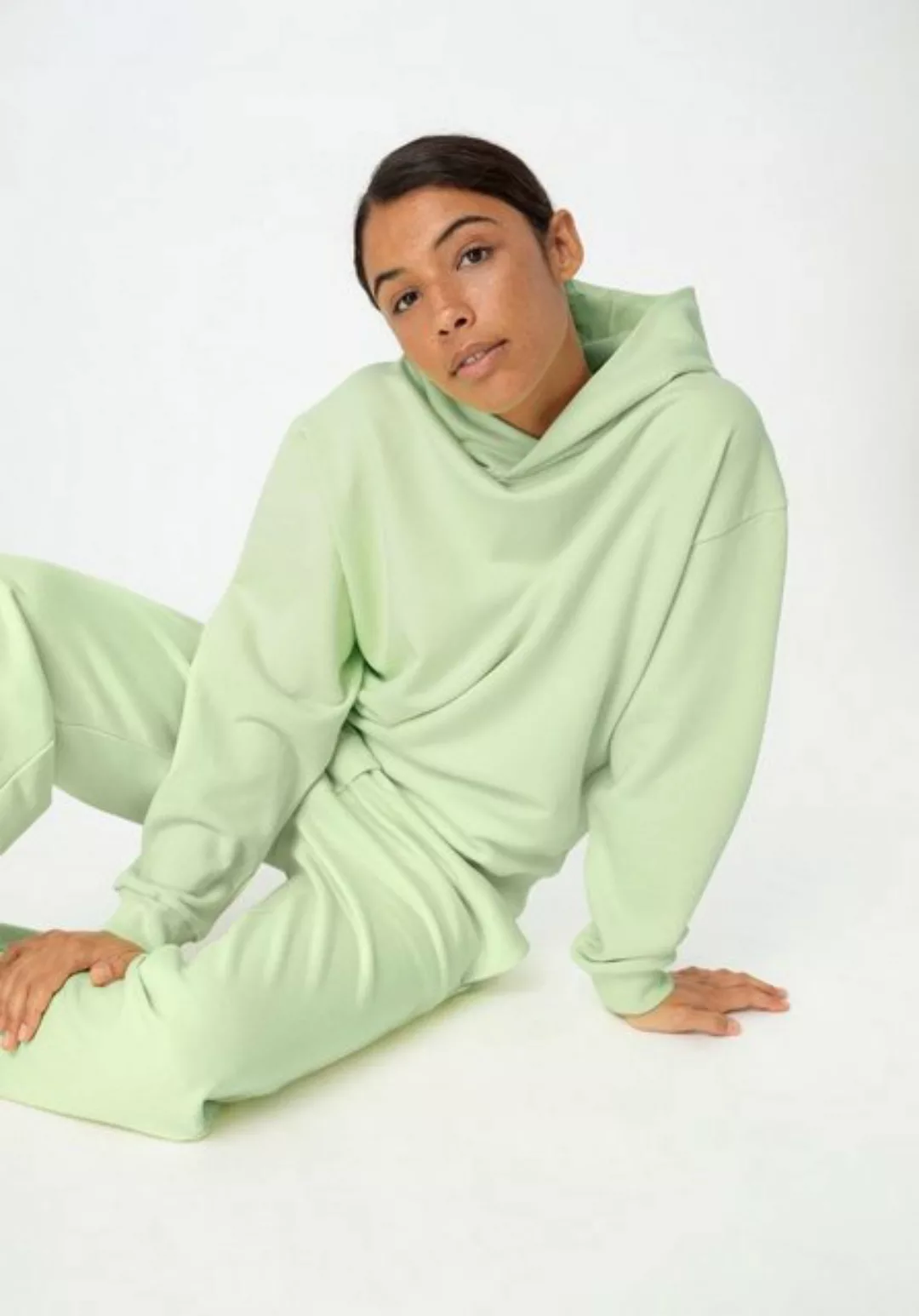Hessnatur Sweatshirt Hoodie Relaxed aus reiner Bio-Baumwolle (1-tlg) günstig online kaufen