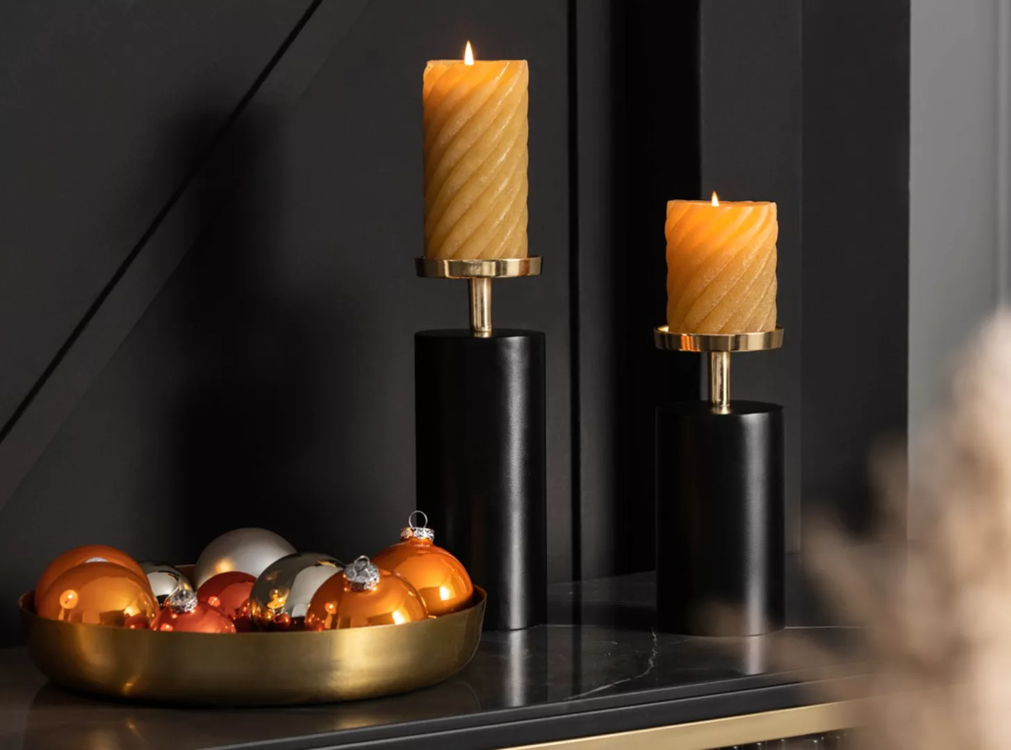 Leonique Kerzenhalter »Stumpenkerzenhalter Azlynn«, (1 St.), aus Aluminium, günstig online kaufen