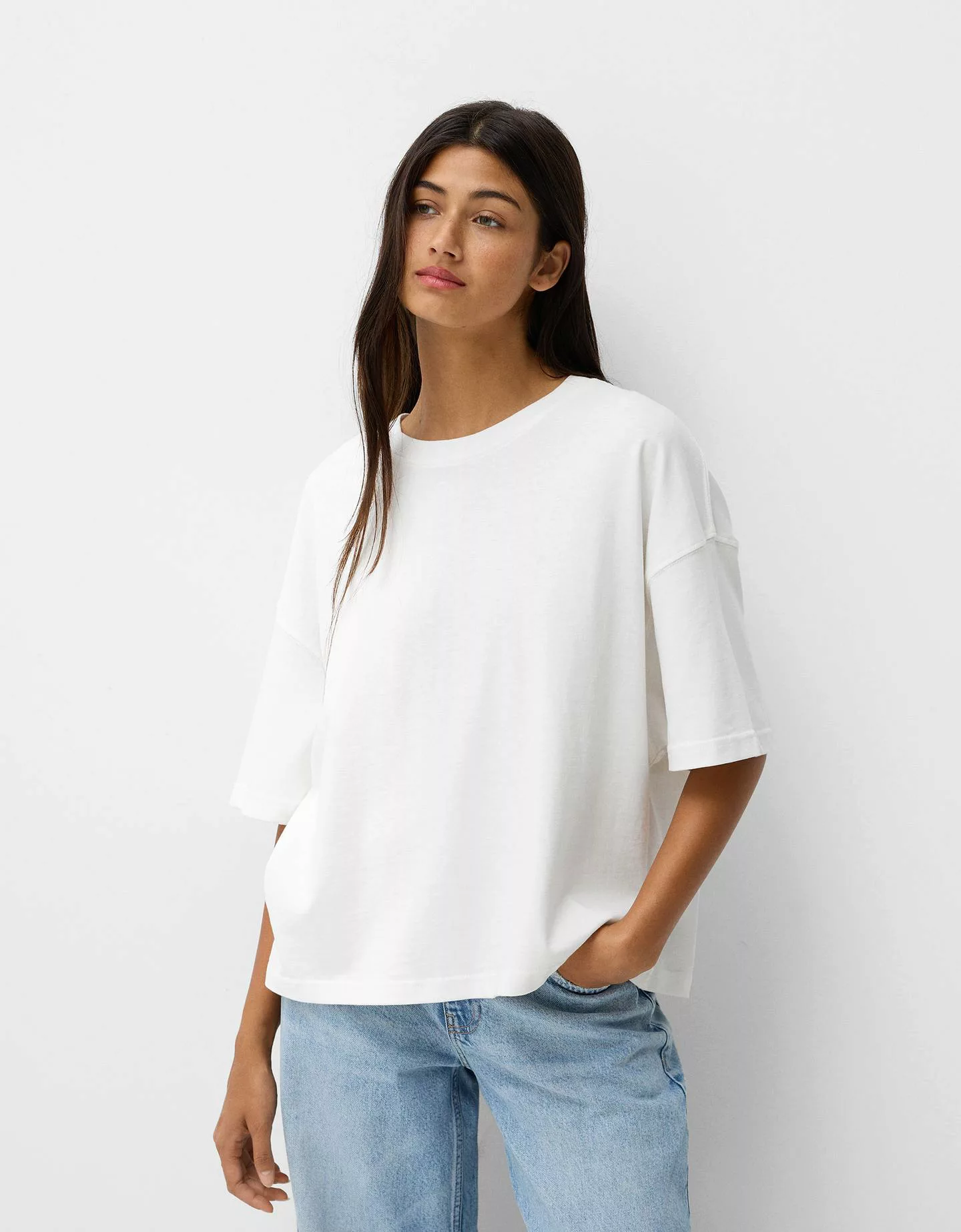 Bershka T-Shirt Im Boxy Fit Damen M Grbrochenes Weiss günstig online kaufen