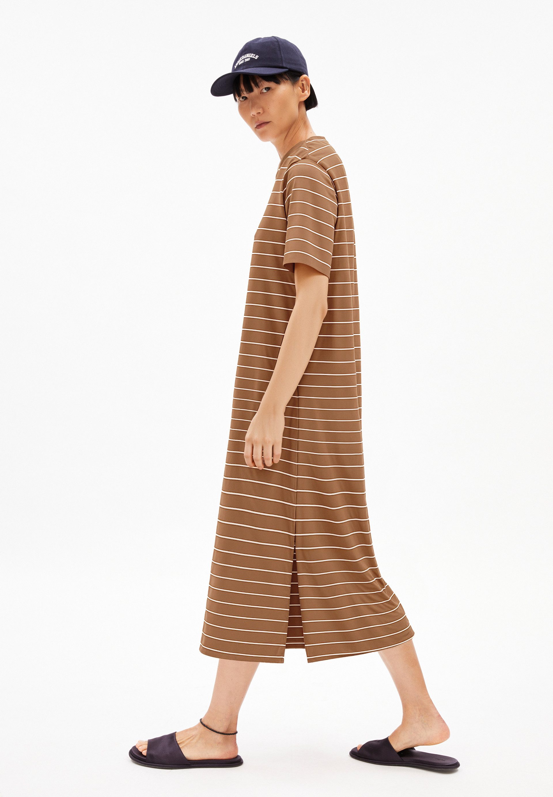 Armedangels Jerseykleid XELINAA FINE STRIPE Rundhalsausschnitt günstig online kaufen