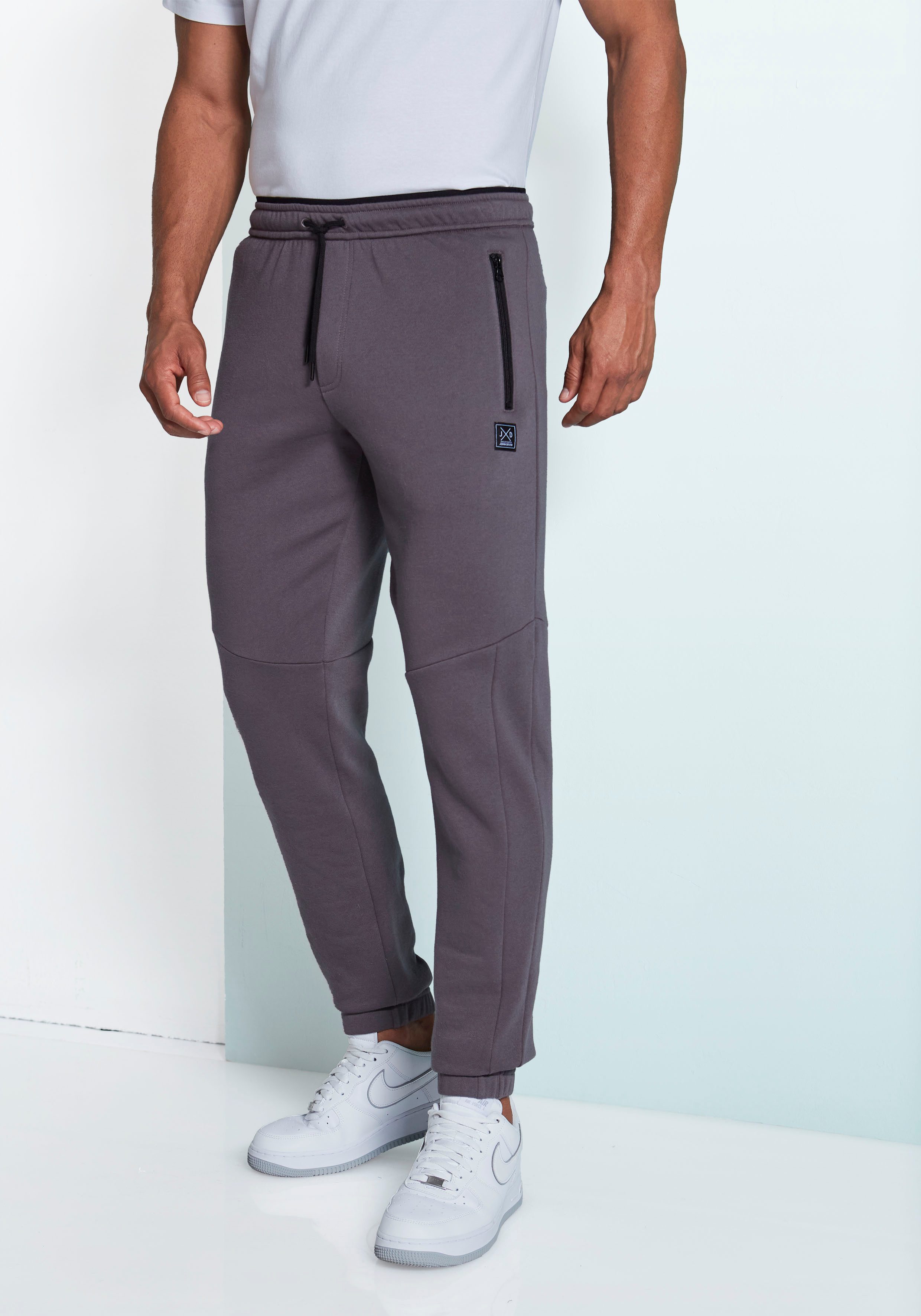 John Devin Sweathose, Jogginghose mit seitlichen Taschen und Bindeband aus günstig online kaufen