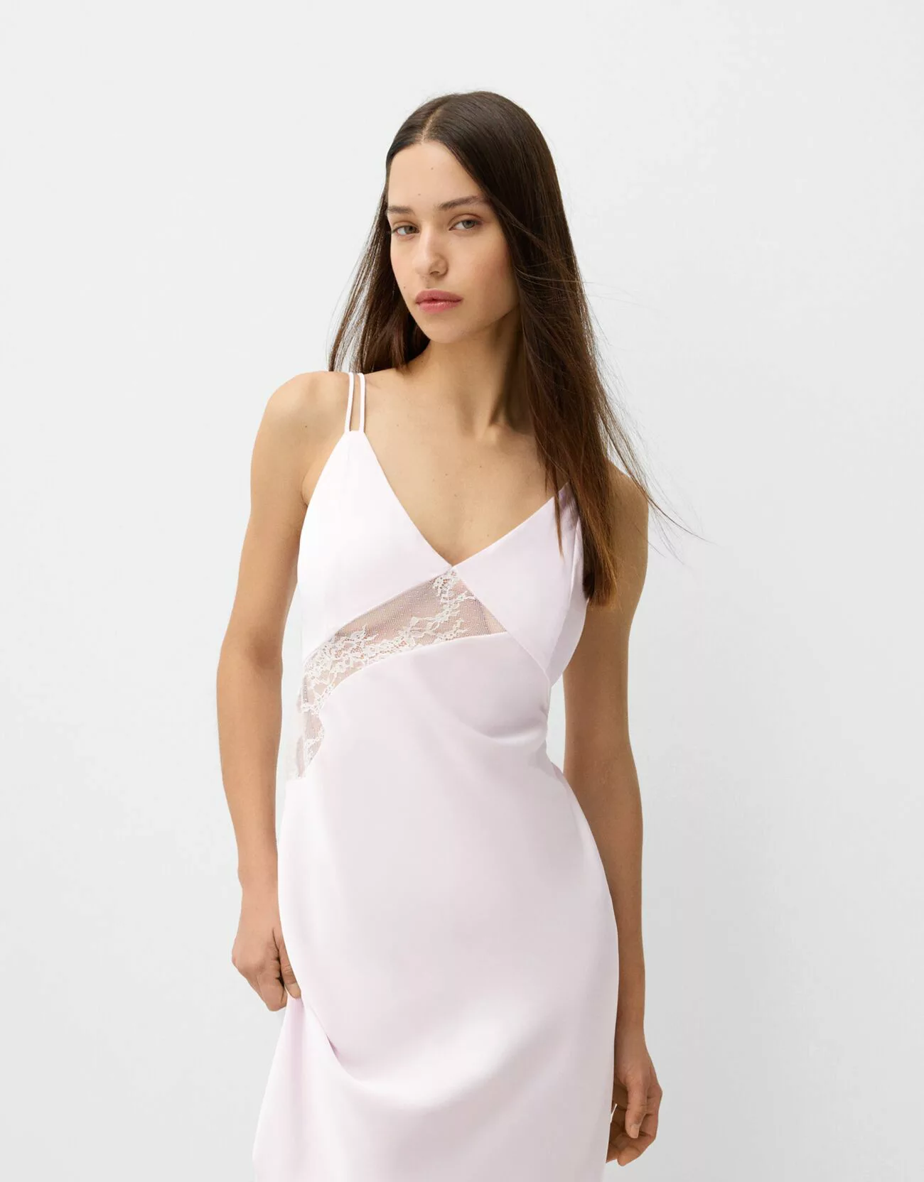 Bershka Midikleid Aus Satin Mit Trägern Und Spitze Damen S Rosa günstig online kaufen