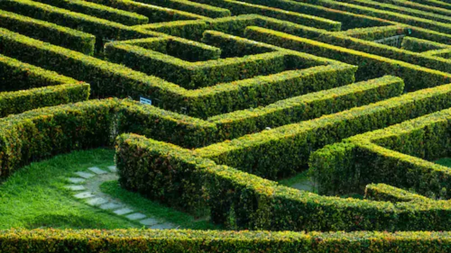 Papermoon Fototapete »Labyrinthgarten« günstig online kaufen
