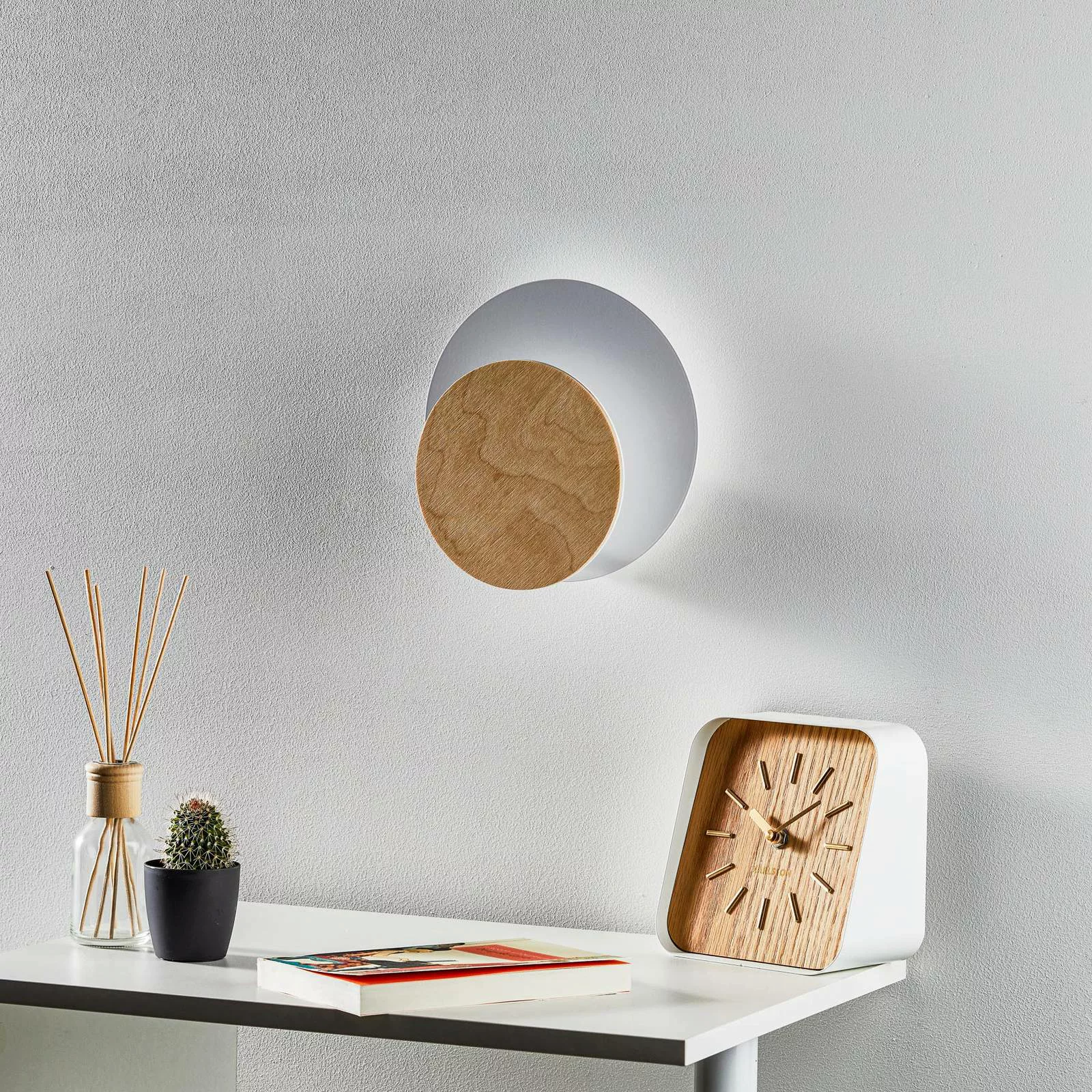 Wandlampe Circle in Weiß, Dekorplatte Holz hell günstig online kaufen