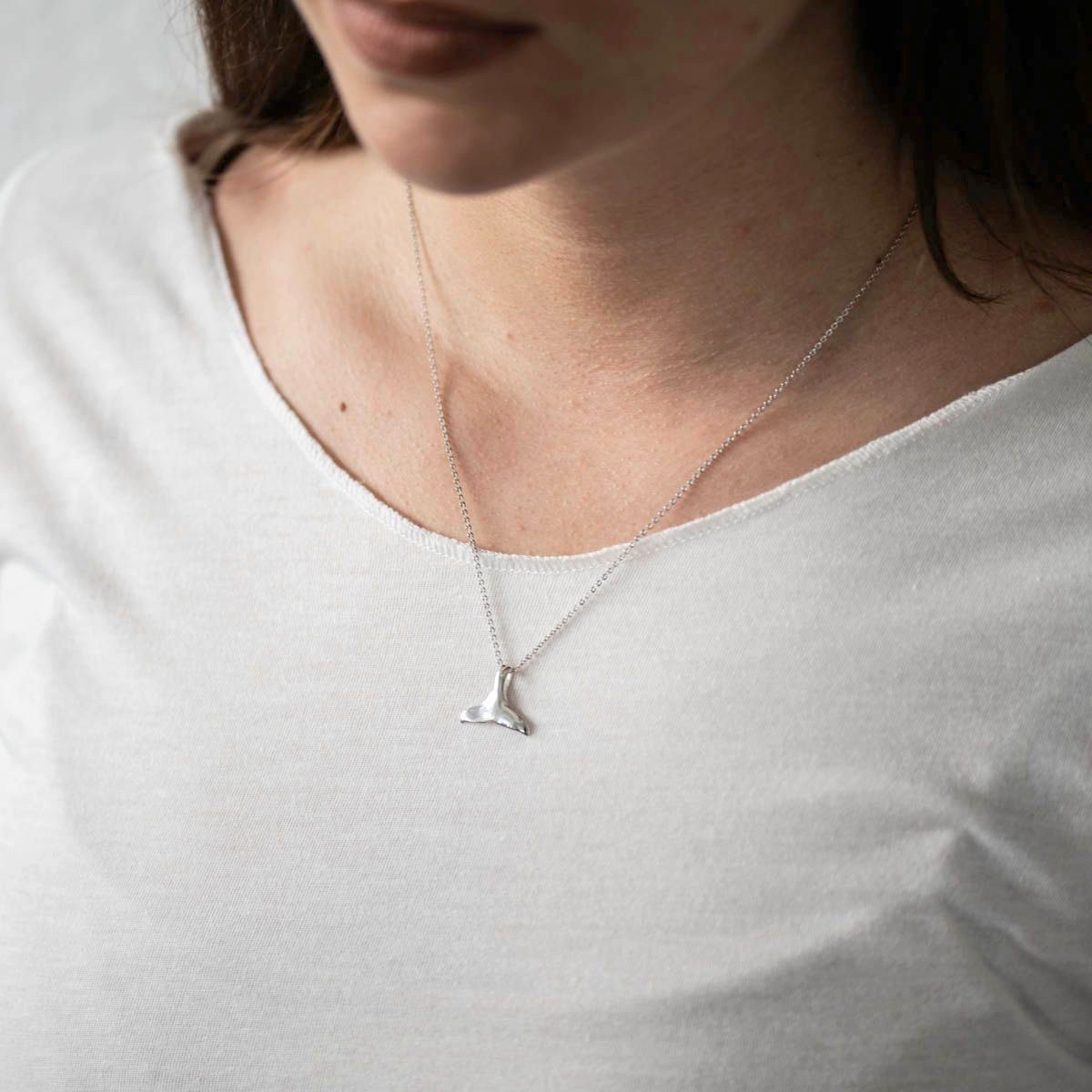 Materia Kettenanhänger Silber Walflosse / Delfinflosse günstig online kaufen