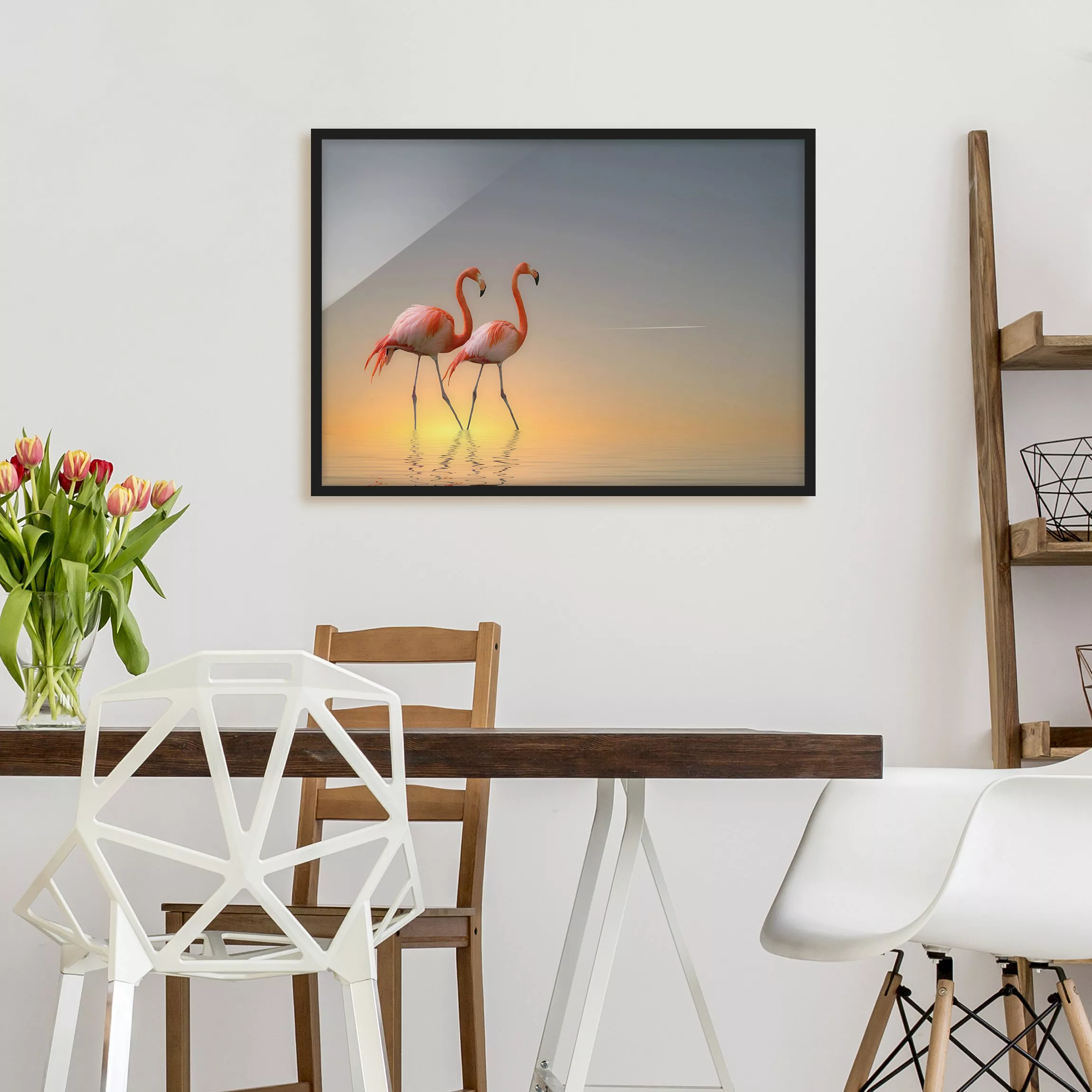 Bild mit Rahmen Tiere - Querformat Flamingo Love günstig online kaufen