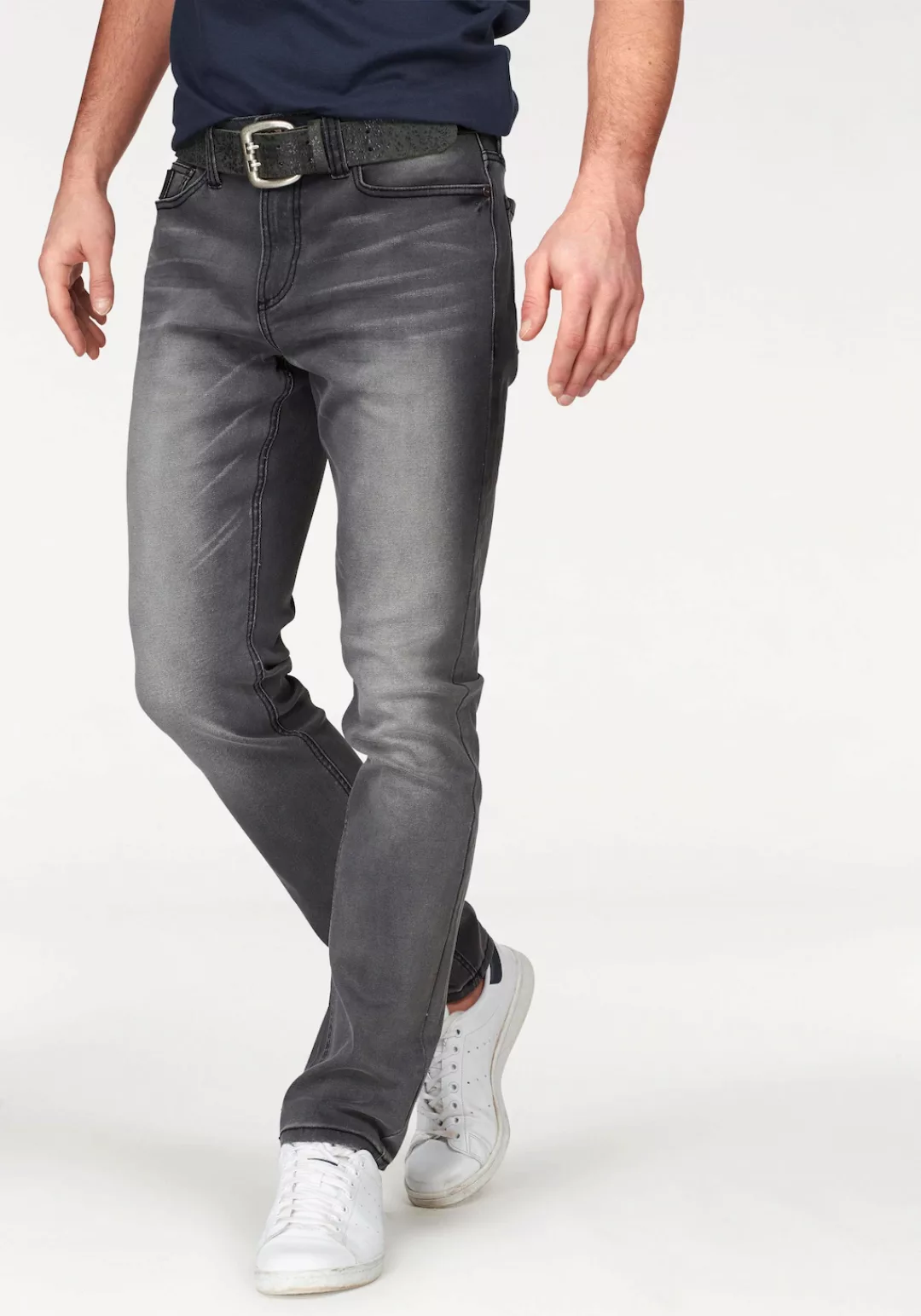 Bruno Banani Straight-Jeans "Hutch", gerade Beinform, mit Destroyed-Effekte günstig online kaufen