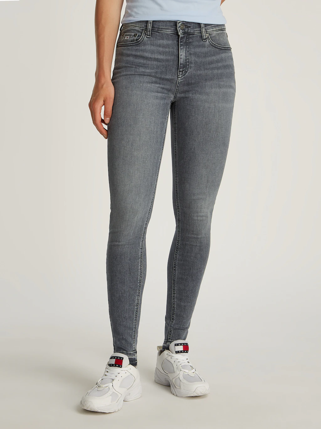 Tommy Jeans Skinny-fit-Jeans "NORA MR SKNY AH1280", mit Logo-Badge günstig online kaufen