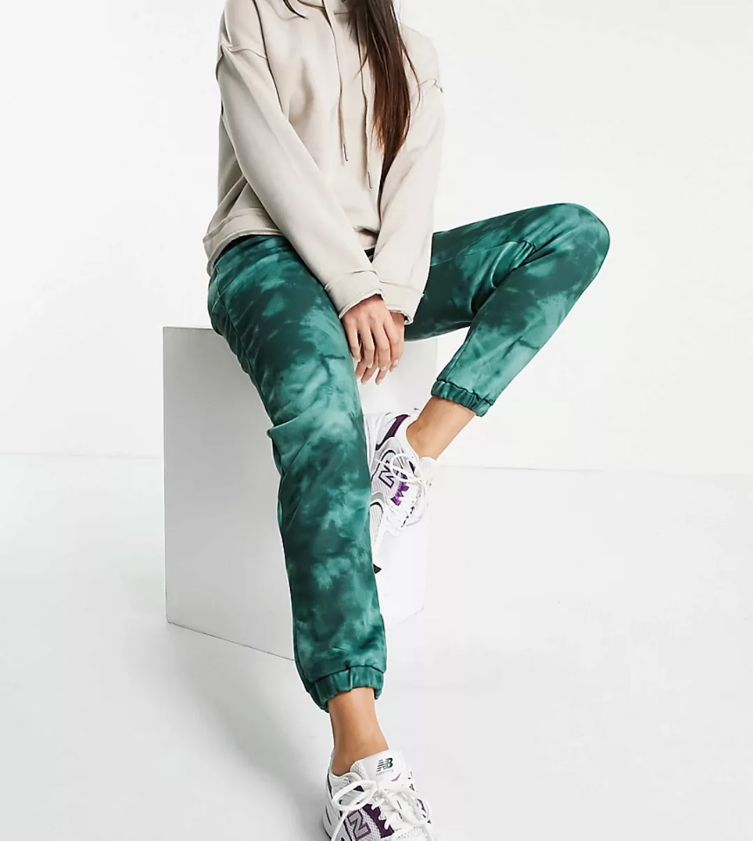 ASOS DESIGN Tall – Jogginghose mit Batikmuster in Grün günstig online kaufen