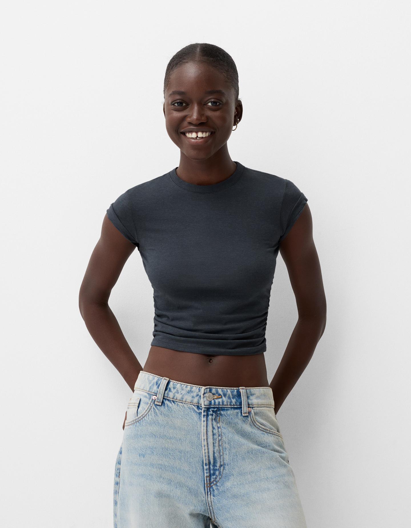 Bershka T-Shirt Mit Kurzen Ärmeln Damen Xs Grau günstig online kaufen