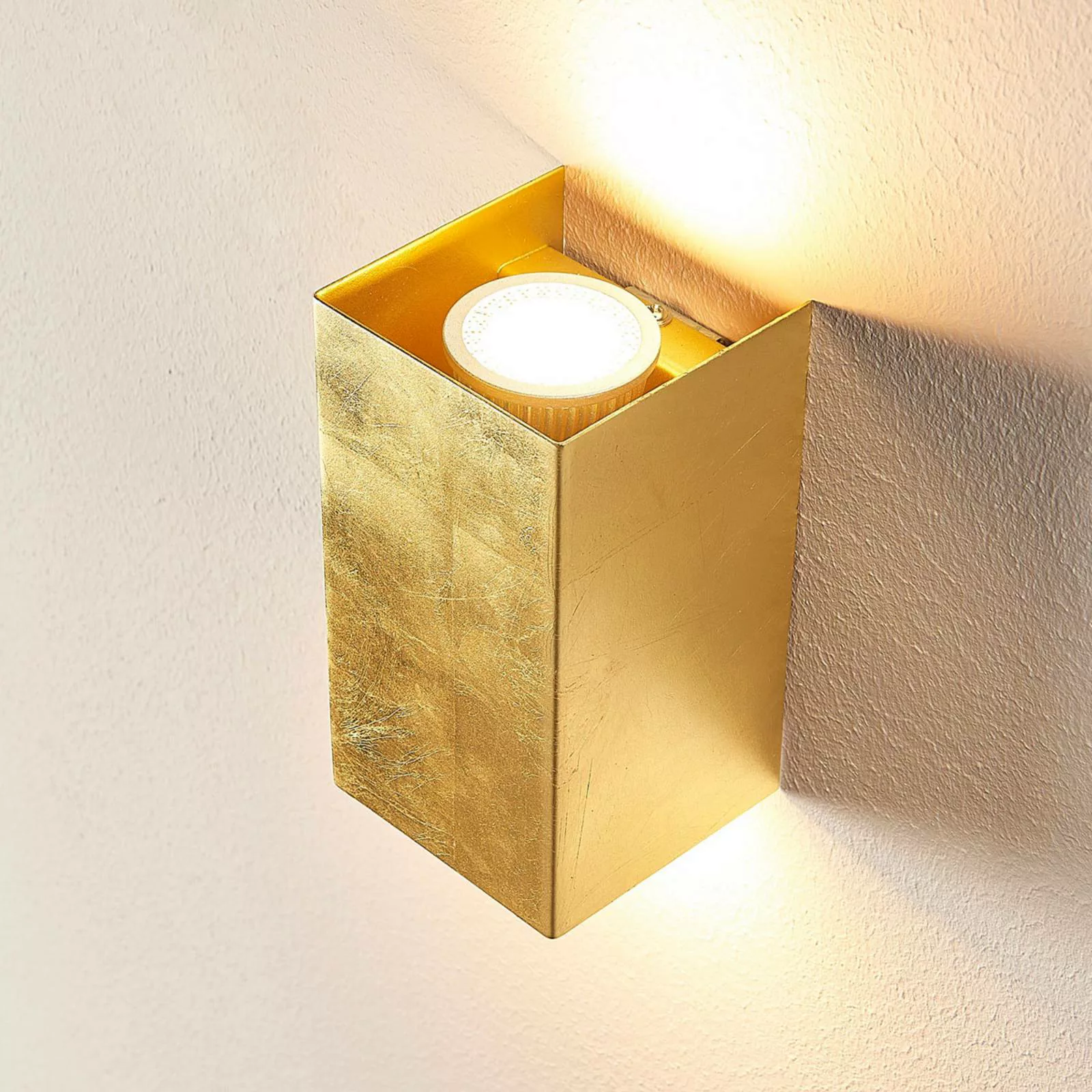 Goldfarbene Wandlampe Tabita aus Metall, 2-fl. günstig online kaufen