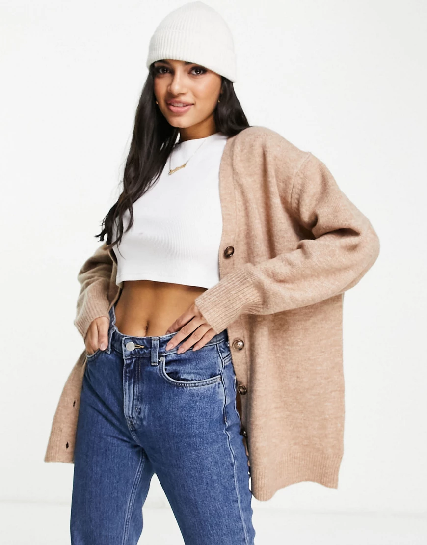 ASOS DESIGN ‑ Oversize-Strickjacke in Camel mit Knopfleiste-Neutral günstig online kaufen