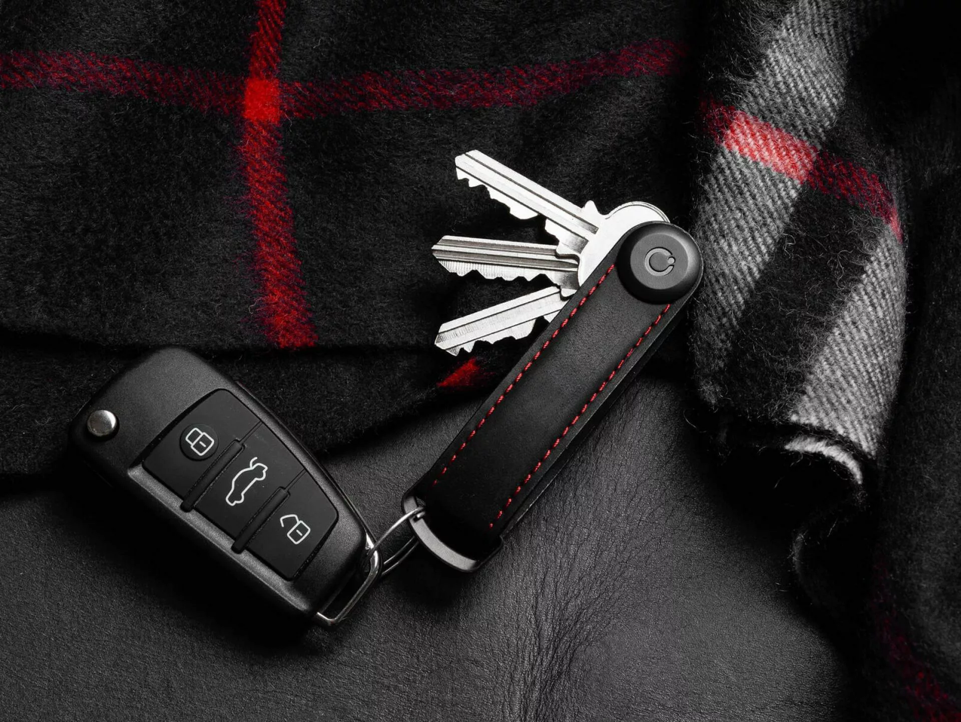 Orbitkey 2.0 Schlüsselanhänger Crazy Horse Obsidian Black/Red günstig online kaufen