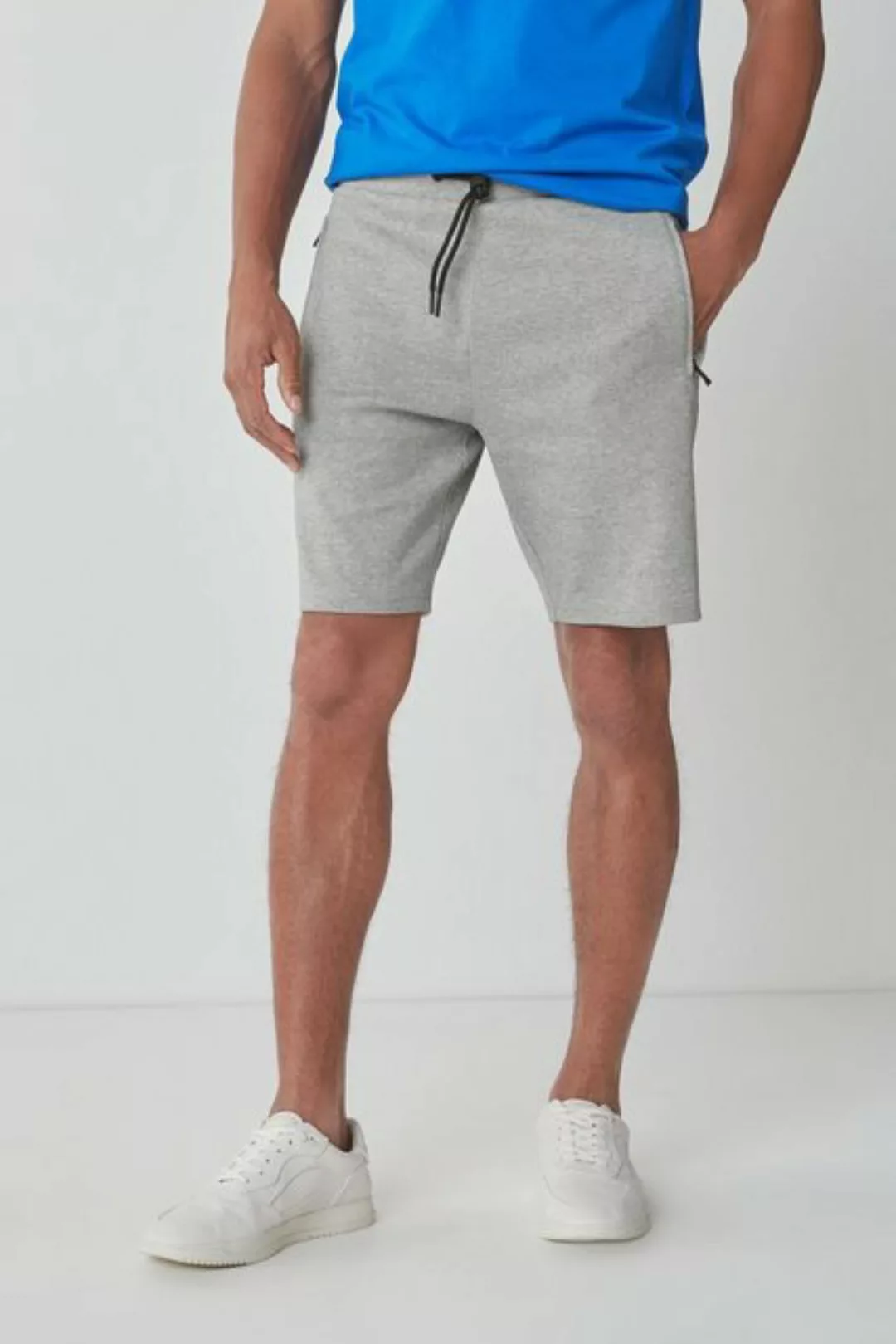 Next Sweatshorts Jersey-Shorts mit Reißverschlusstaschen-Slim Fit (1-tlg) günstig online kaufen
