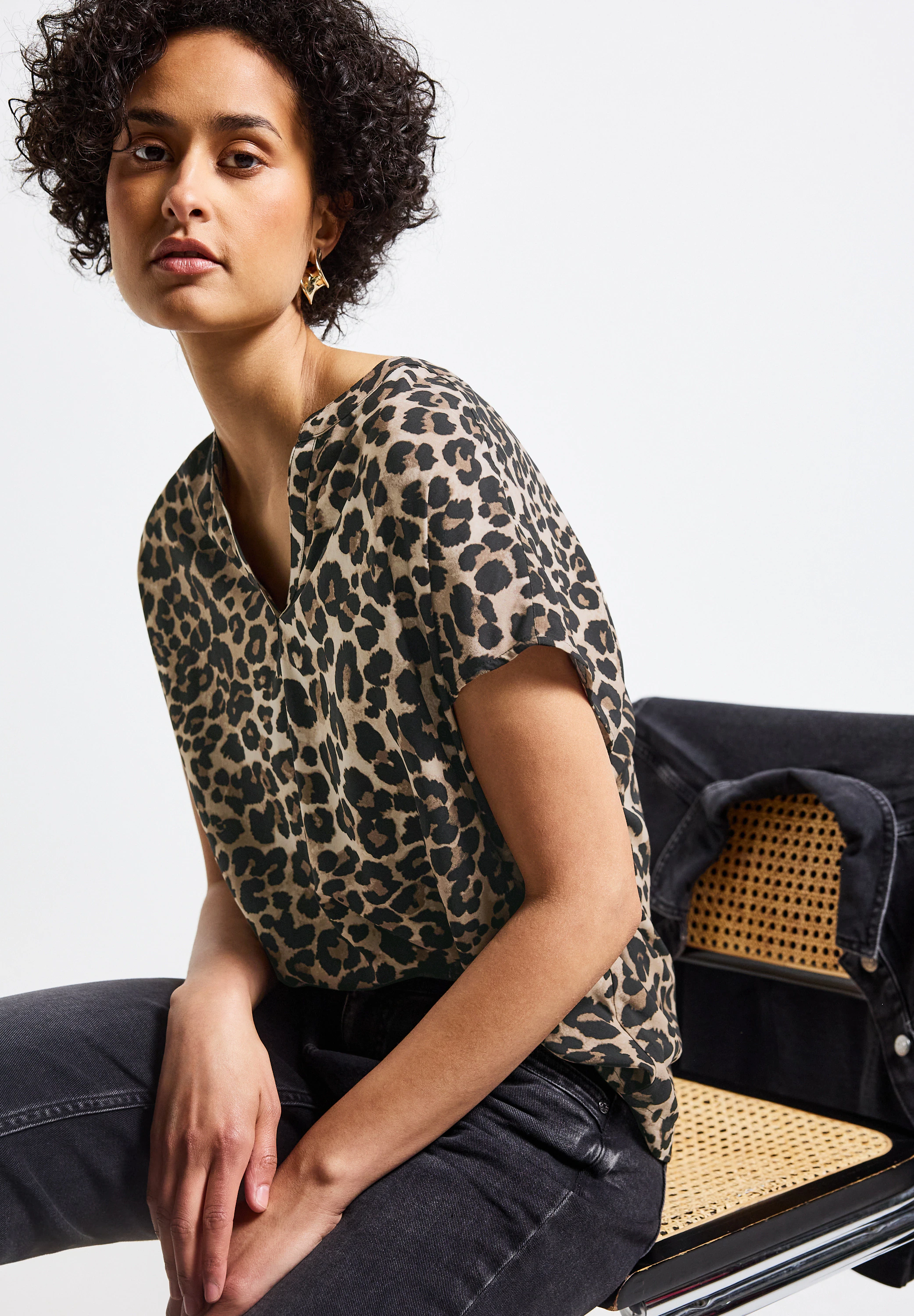 STREET ONE Kurzarmbluse, mit Leoparden Muster günstig online kaufen
