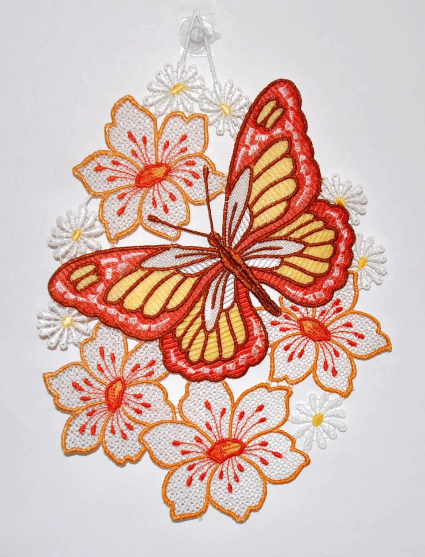 Stickereien Plauen Fensterbild "Schmetterling auf Blume", Hakenaufhängung günstig online kaufen
