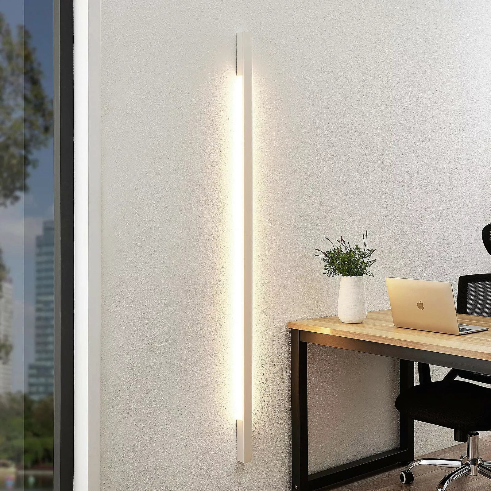 Arcchio Ivano LED-Wandleuchte, 170 cm, weiß günstig online kaufen