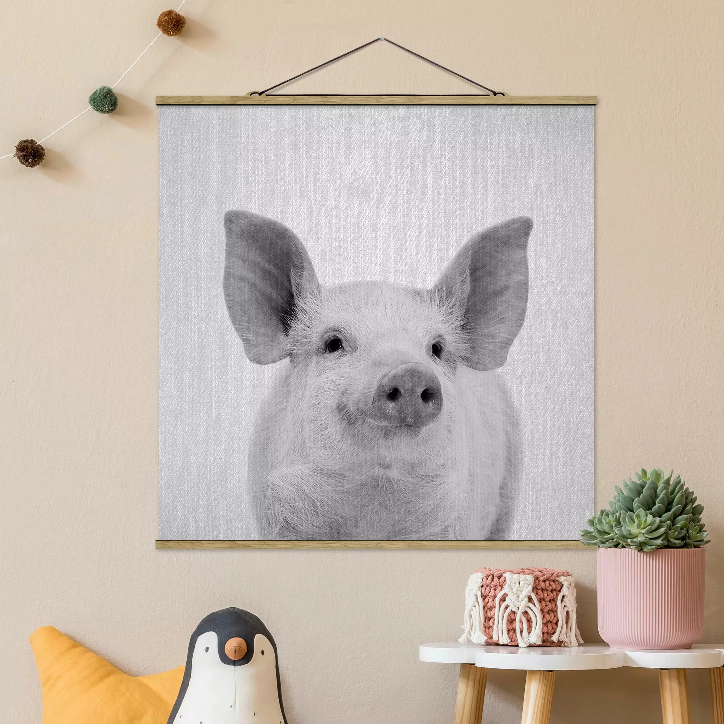 Stoffbild mit Posterleisten Schwein Schorsch Schwarz Weiß günstig online kaufen