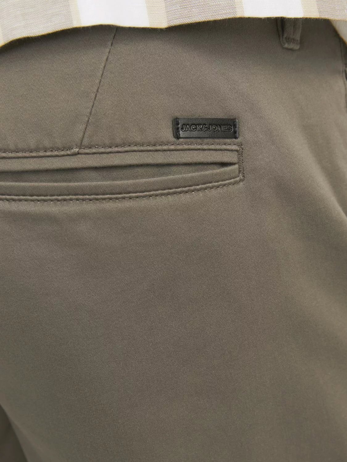 Jack & Jones Chinoshorts "JPSTBOWIE JJSHORTS S", mit Aufschlag günstig online kaufen