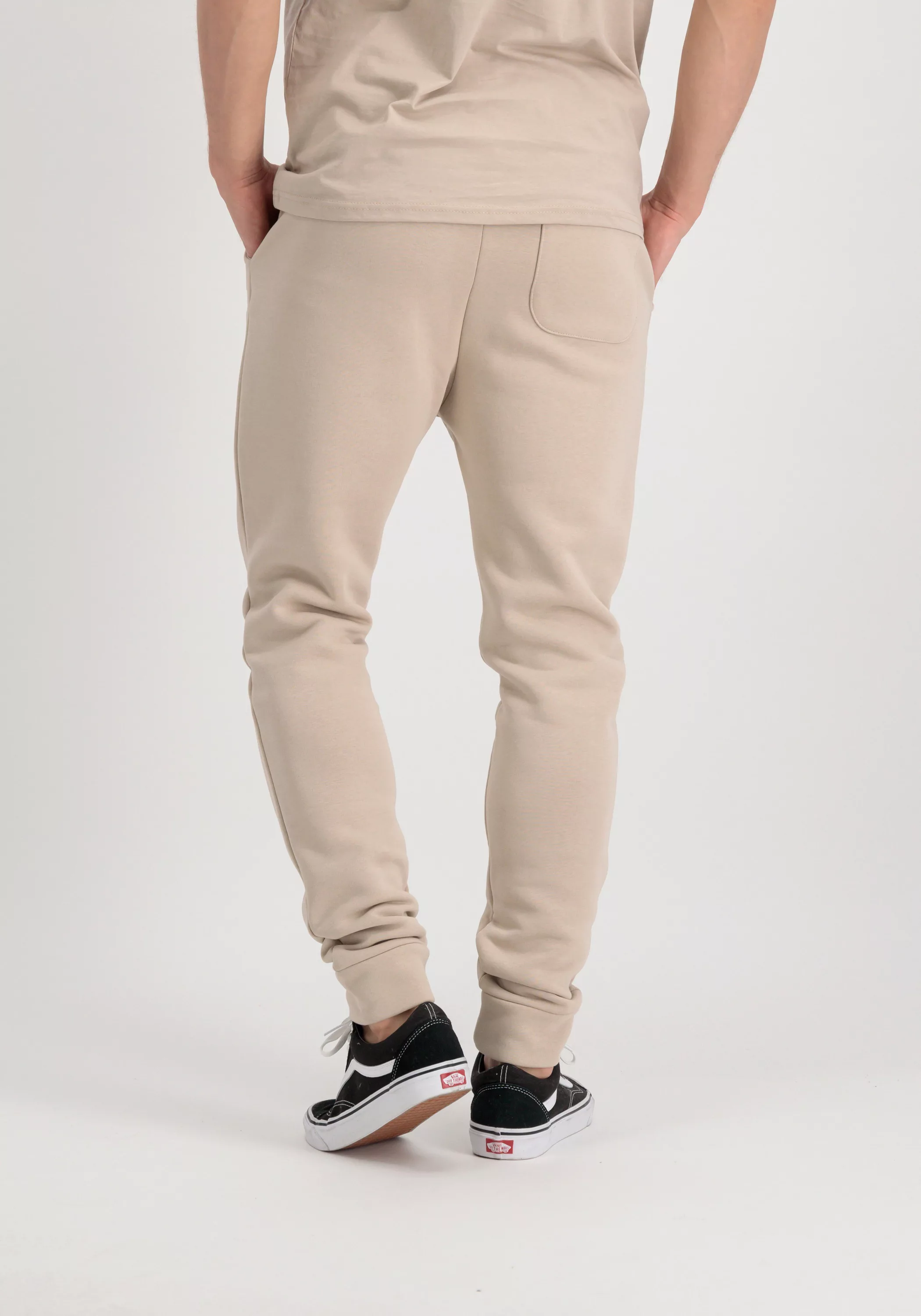 Alpha Industries Jogginghose "ALPHA INDUSTRIES Men - Jogger Organics EMB Jo günstig online kaufen