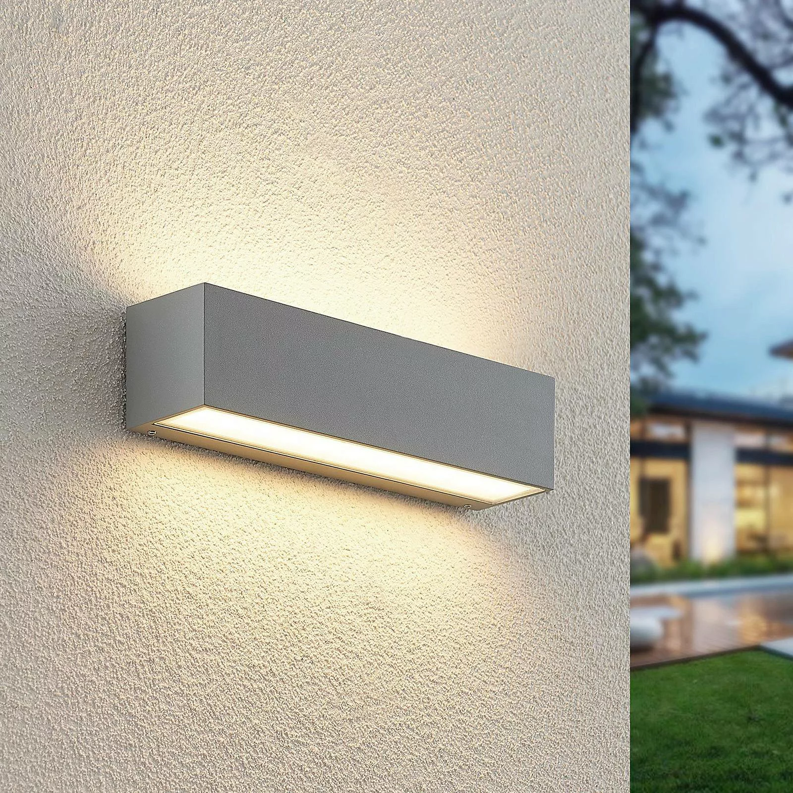 Lucande LED-Außenwandlampe Lengo 25 cm silber up/down 3.000K günstig online kaufen