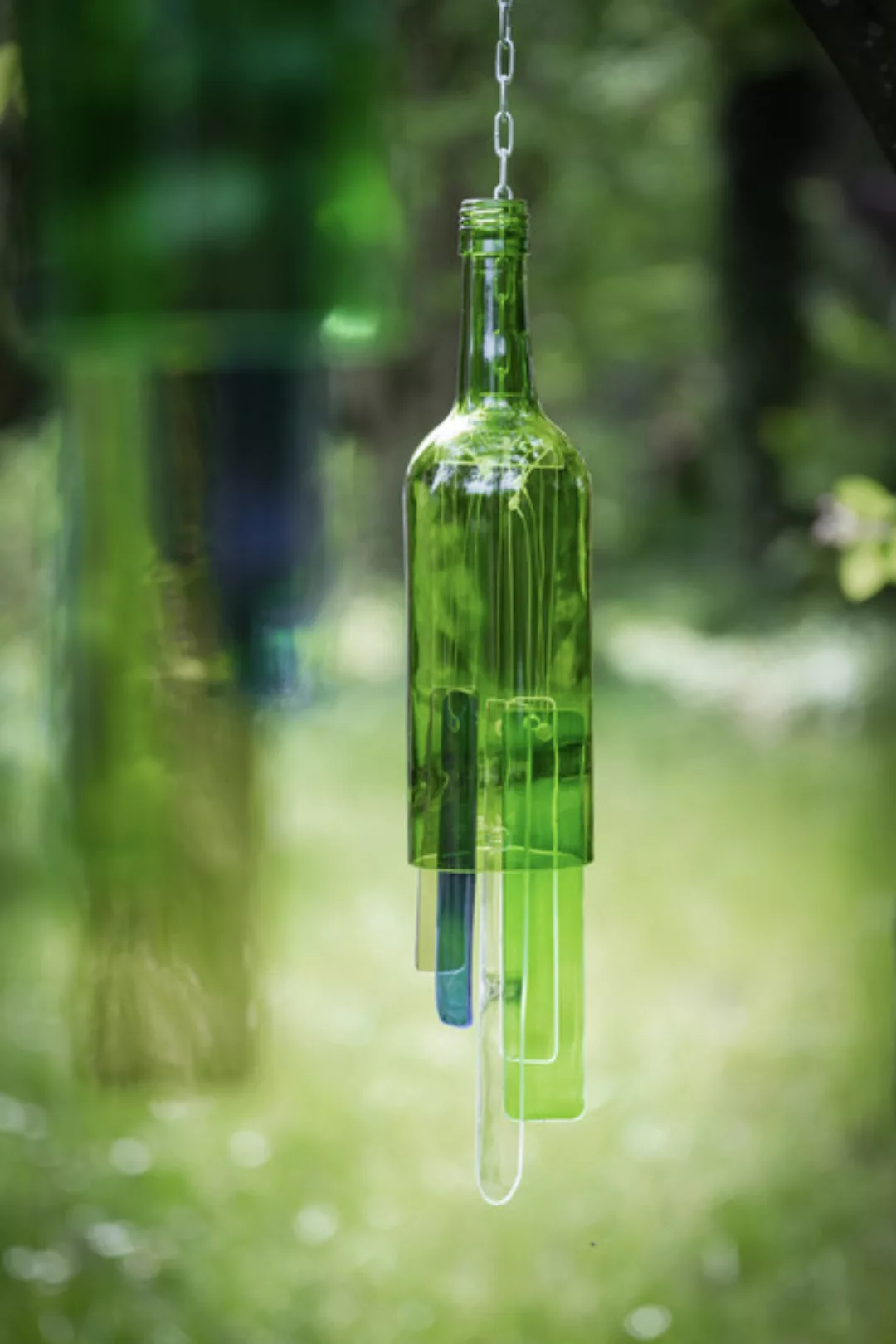 Windspiel Mit Der 0,7l Bordeaux Flasche In Grün günstig online kaufen