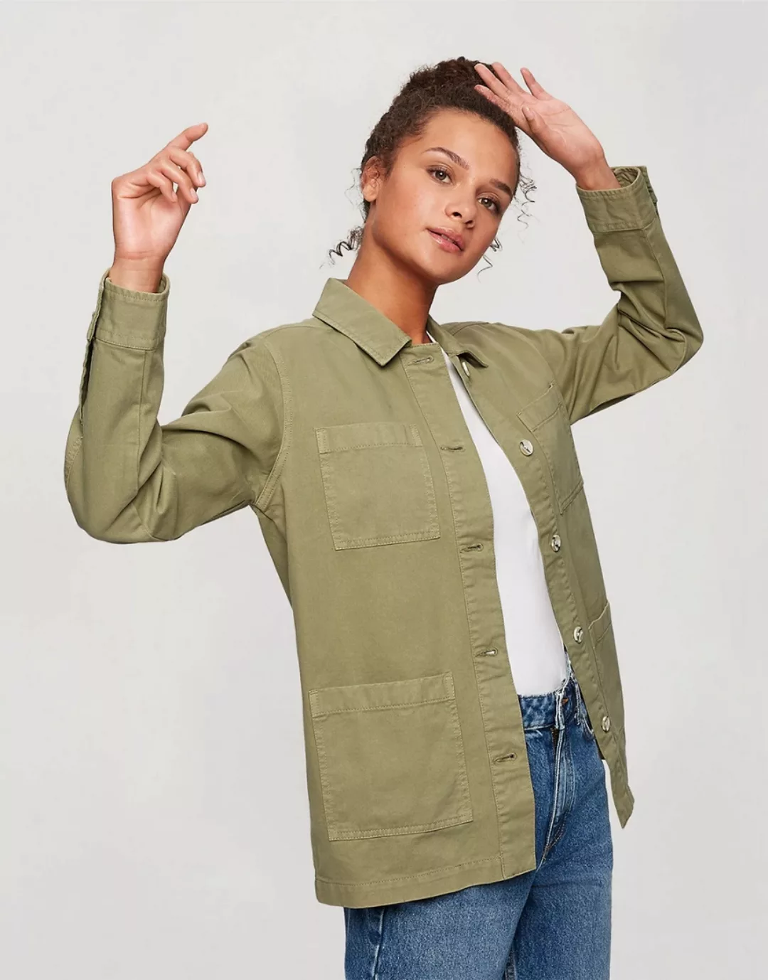 Miss Selfridge – Lange Hemdjacke in Khaki-Grün günstig online kaufen